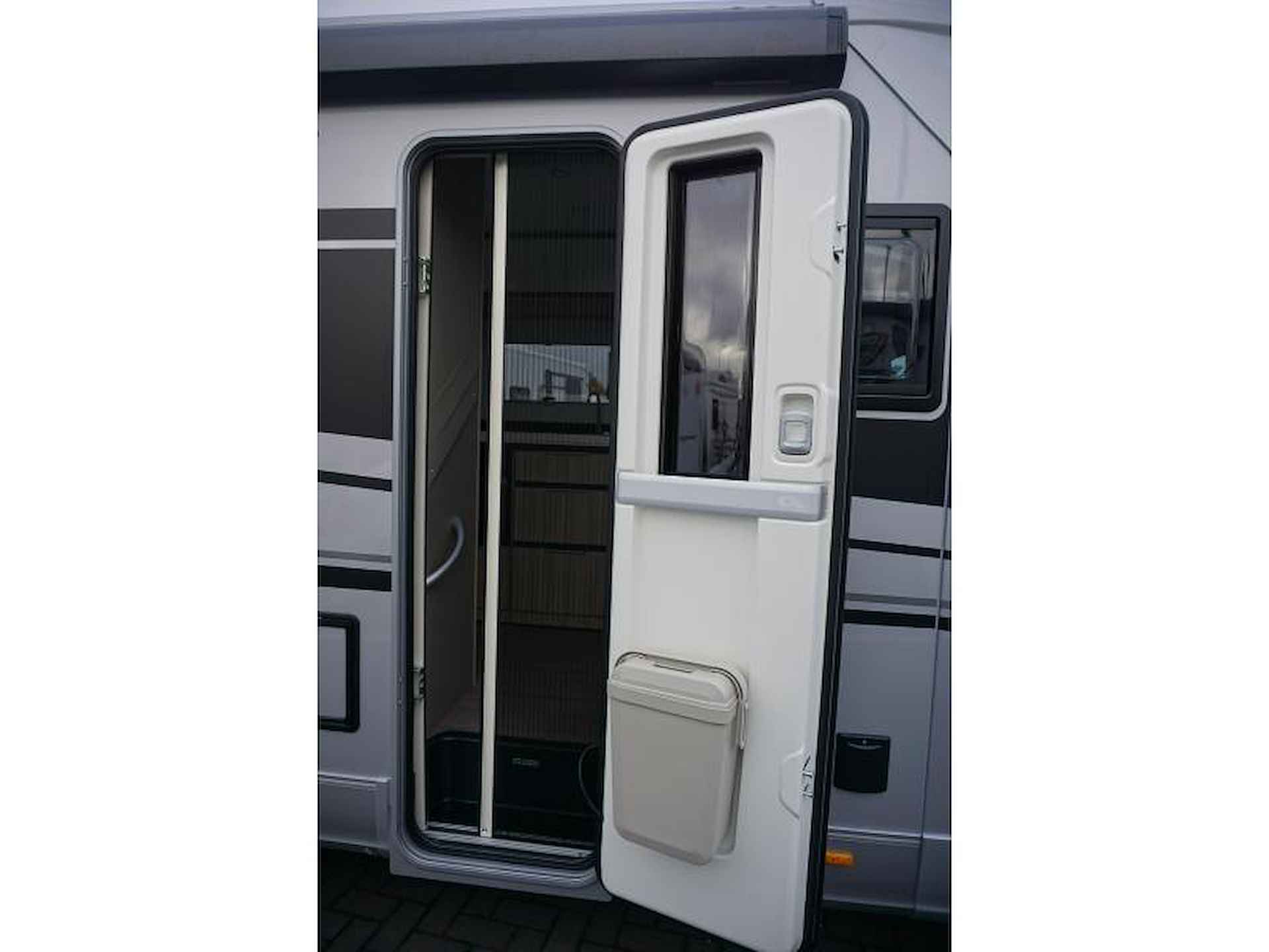 Adria Compact Supreme DL !!VERKOCHT!! - 6/18