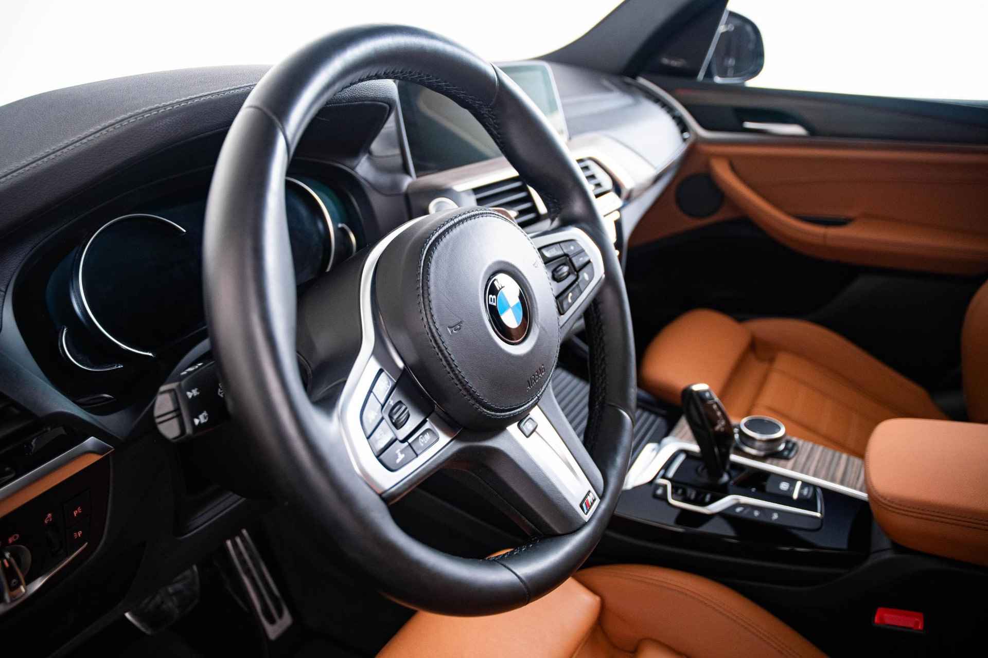 BMW X3 M40i xDrive High Executive Trekhaak - Panoramadak - Elektrisch verstelbare/verwarmde voorstoelen - Parking/Driving Assistant Plus - Comfort Acces - Head Up - Harman Kardon - Sportstoelen - Automatisch dimmende binnen/buitenspiegel - - 34/74