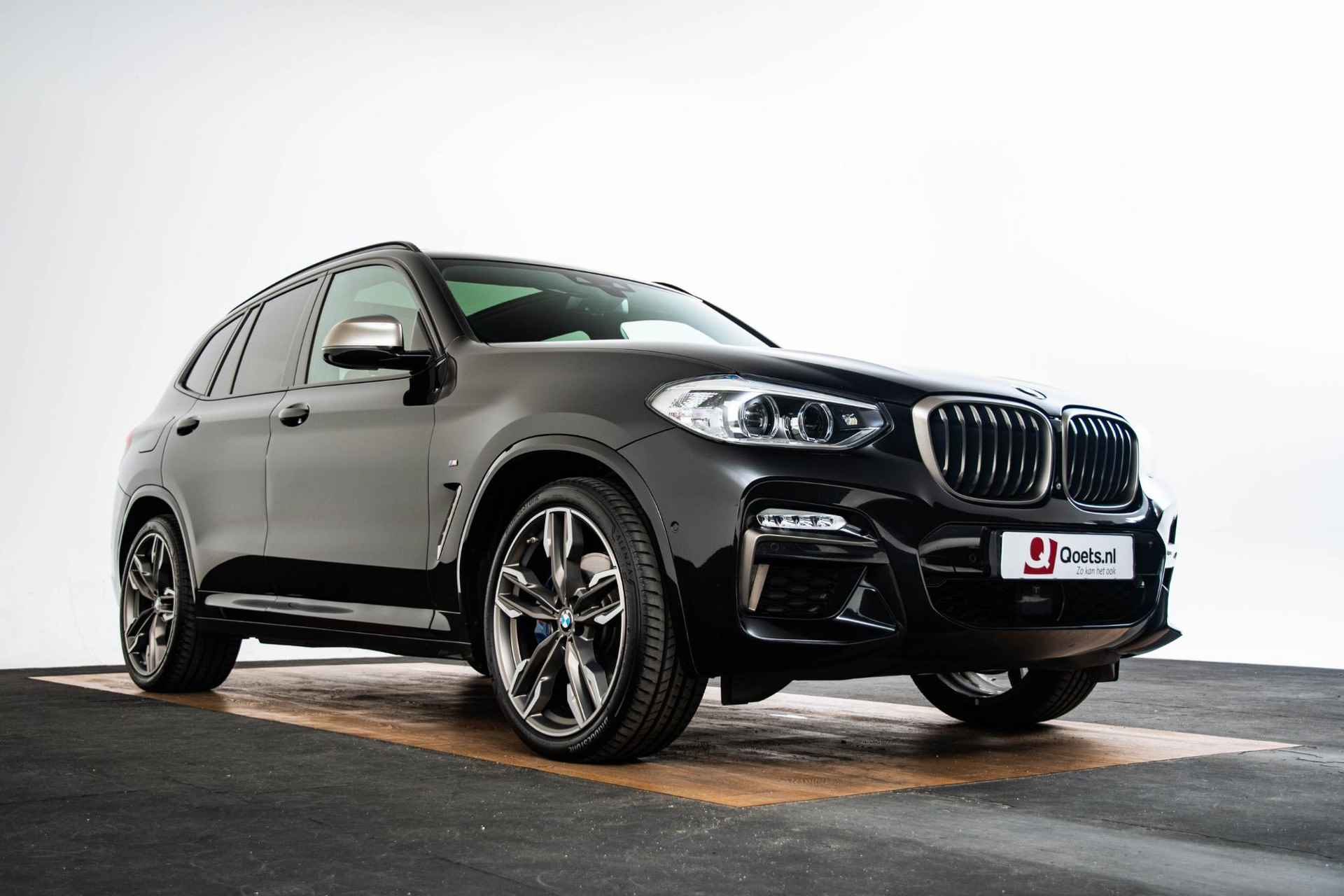 BMW X3 M40i xDrive High Executive Trekhaak - Panoramadak - Elektrisch verstelbare/verwarmde voorstoelen - Parking/Driving Assistant Plus - Comfort Acces - Head Up - Harman Kardon - Sportstoelen - Automatisch dimmende binnen/buitenspiegel - - 73/74