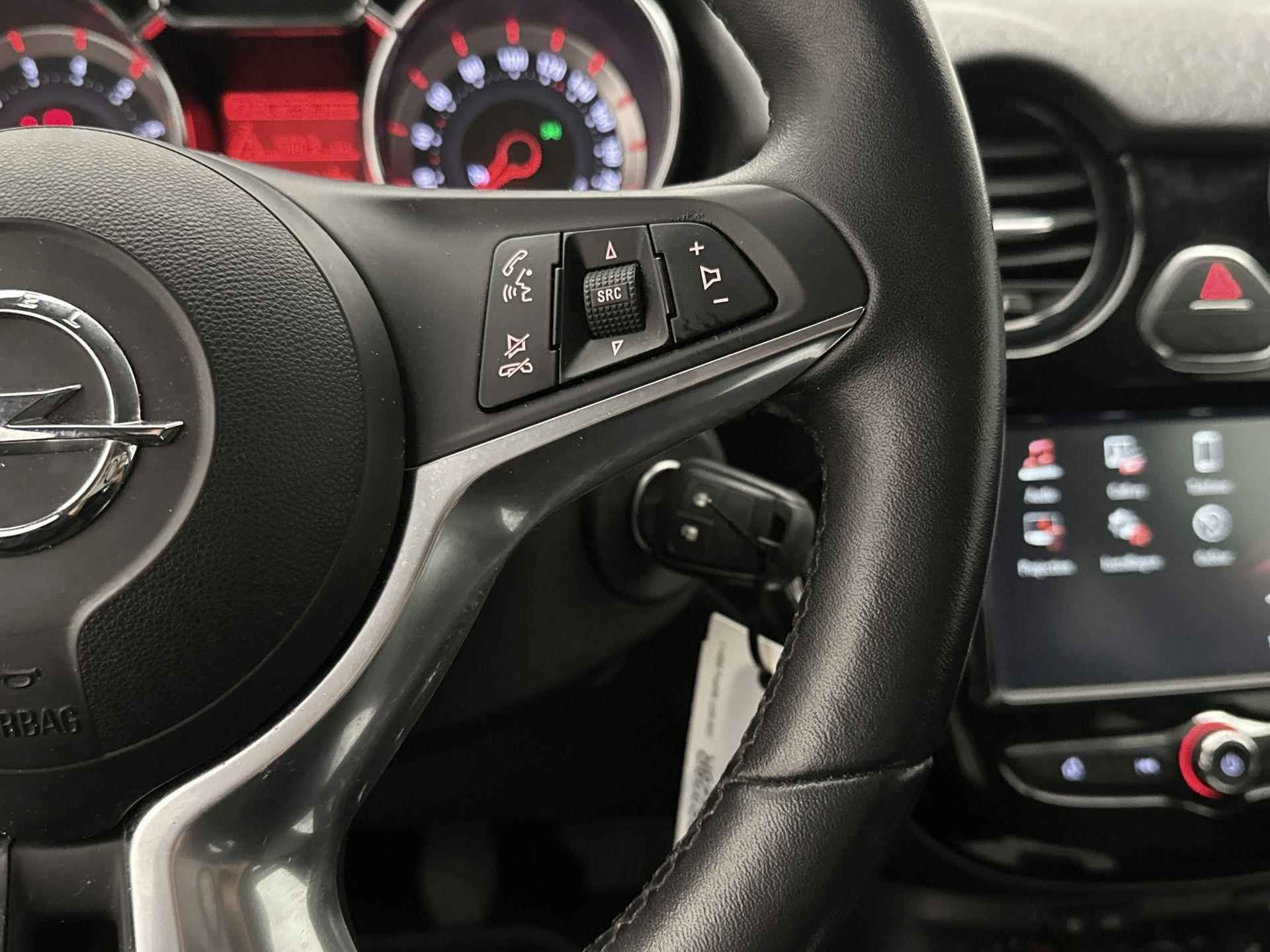 Opel ADAM 90pk Turbo Jam Favourite | Navigatie via Apple Carplay/Android Auto | Parkeersensoren Achter | LED Dagrijverlichting | DAB Ontvanger | Lederen Stuurwiel | Start/Stop Systeem | Airco | Cruise Control | 16" Lichtmetalen Velgen | - 19/36