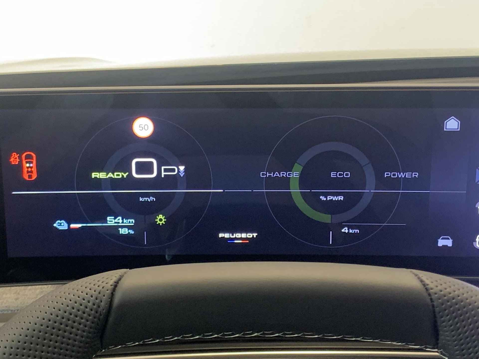 Peugeot e-3008 GT 73 kWh | 360° Camera | Cruise Control Adaptief | Focal HiFi | Navigatie | Apple CarPlay | Android Auto | - 21/38