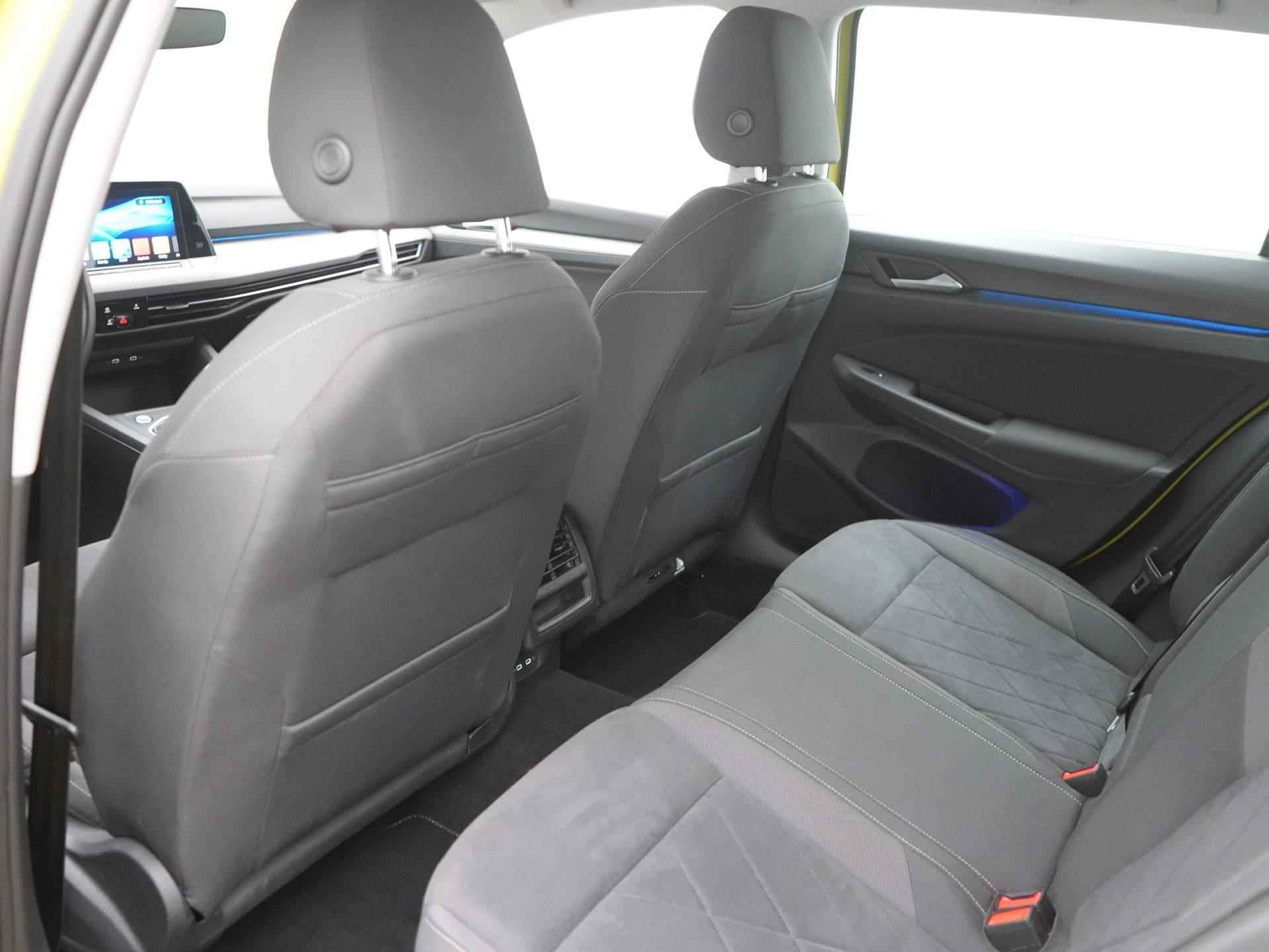 Volkswagen Golf Variant 1.5 TSI Life Business Navigatie / Electr stoelen / Metallic - 46/53