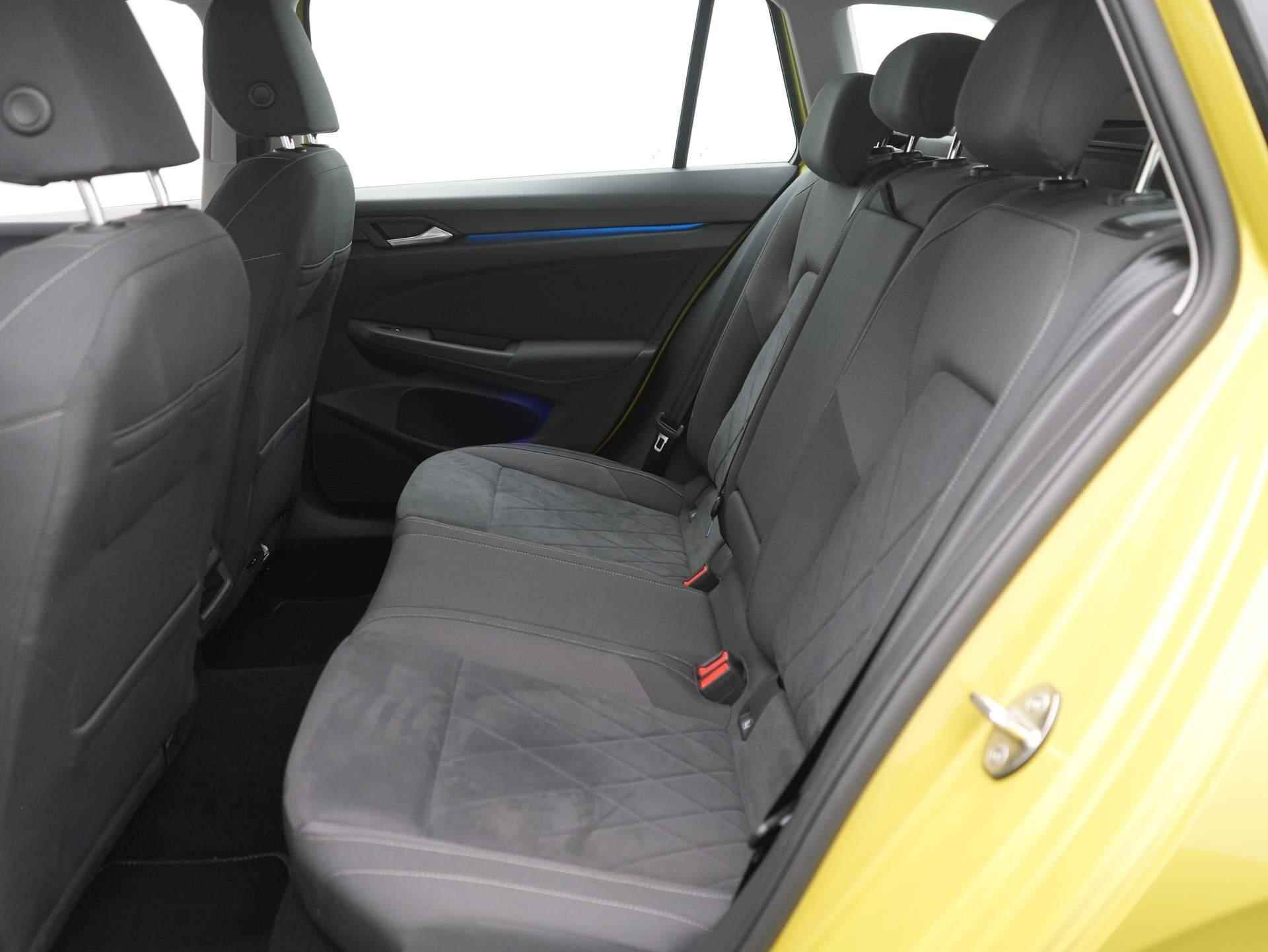 Volkswagen Golf Variant 1.5 TSI Life Business Navigatie / Electr stoelen / Metallic - 48/53