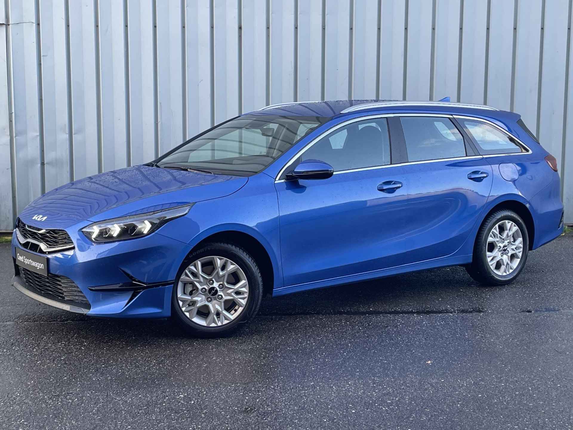 Kia Ceed Sportswagon 1.5 T-GDi DynamicLine Extra inruilvoordeel € 4500.- | Navi | Cruise control | apple carplay | Parkeersensoren vóór en achter | Prijs is inclusief actiekorting - 3/29