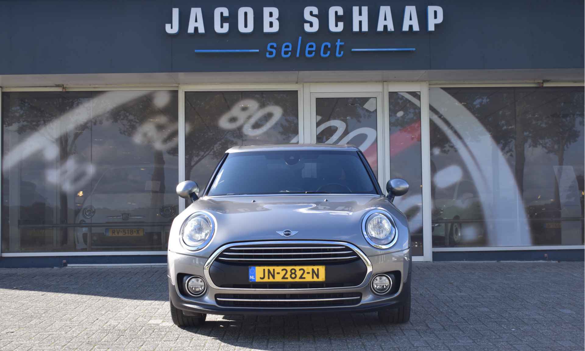 MINI Clubman 1.5 One Pepper Business / Panorama / Airco / Navi / Bluetooth - 2/40