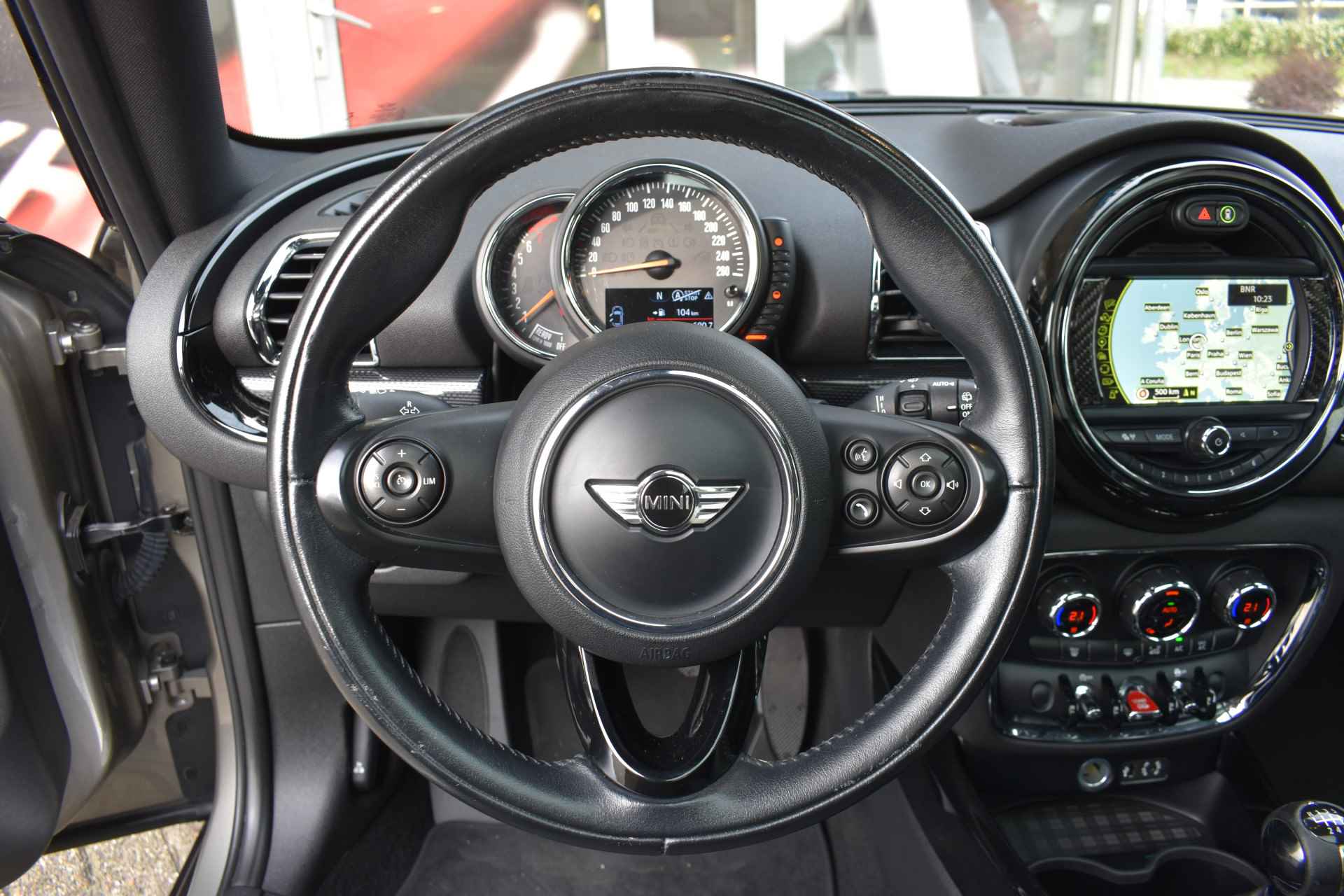 MINI Clubman 1.5 One Pepper Business / Panorama / Airco / Navi / Bluetooth - 4/40