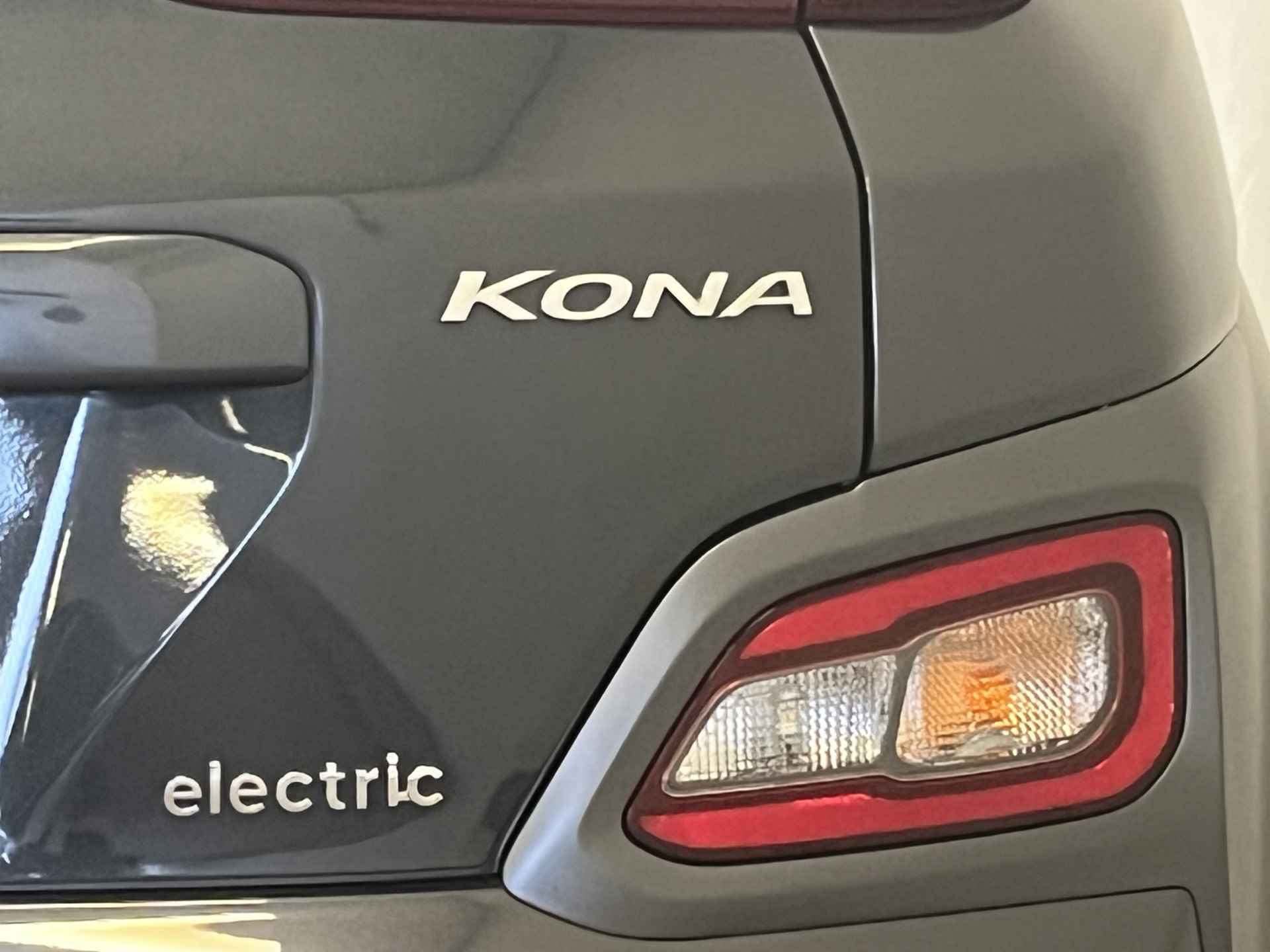 Hyundai KONA EV Fashion 64 kWh Grote accupakket!! - 37/38