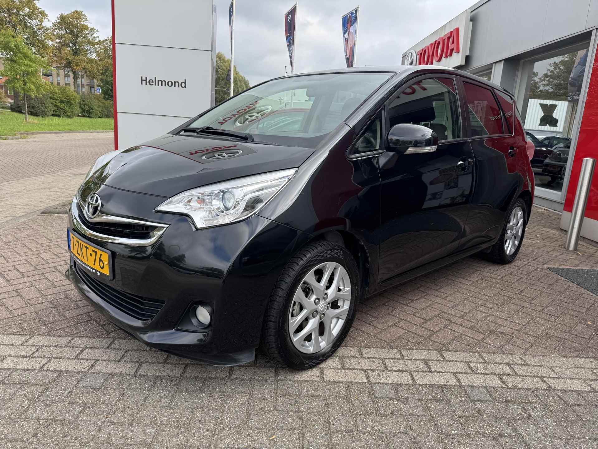 Toyota Verso-S 1.3 VVT-i Trend met Trekhaak, Navigatie en Cruise control - 4/30