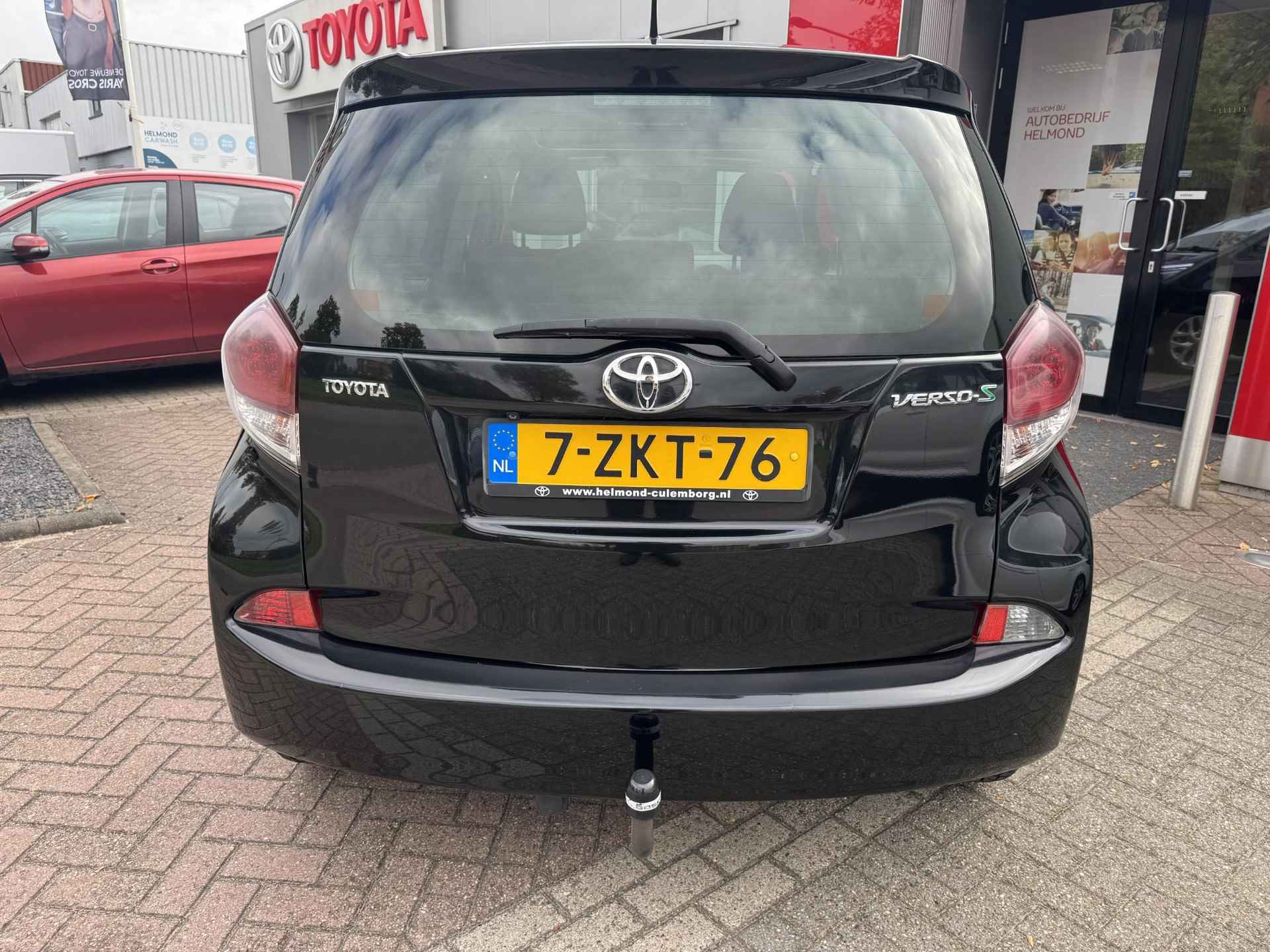 Toyota Verso-S 1.3 VVT-i Trend met Trekhaak, Navigatie en Cruise control - 9/30