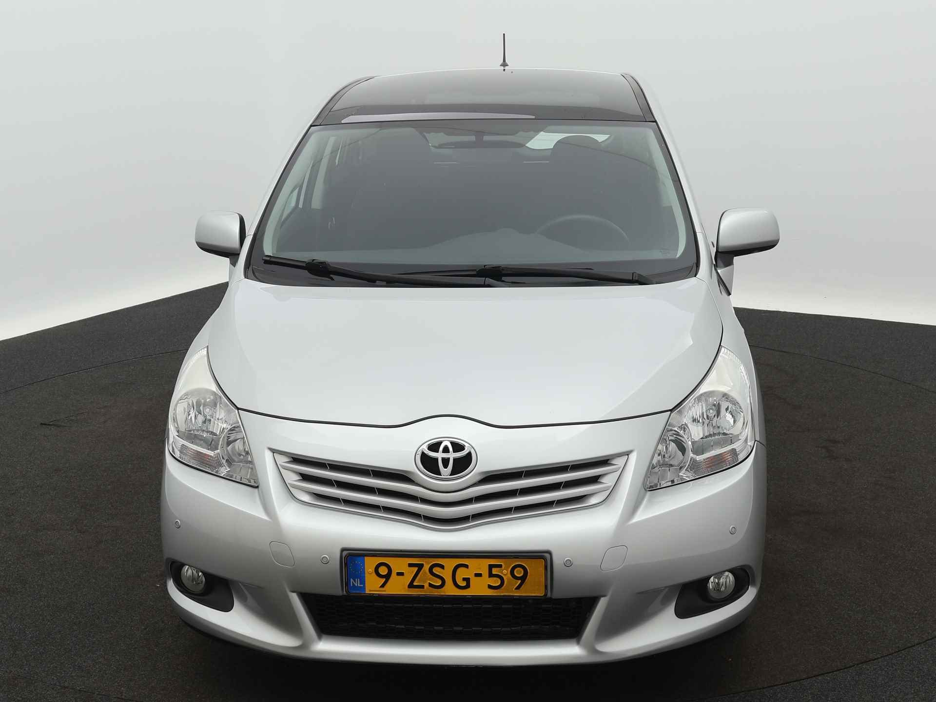 Toyota Verso 1.8 VVT-i Business Limited | Panoramadak | Trekhaak | Automaat | Lage km stand | - 28/45