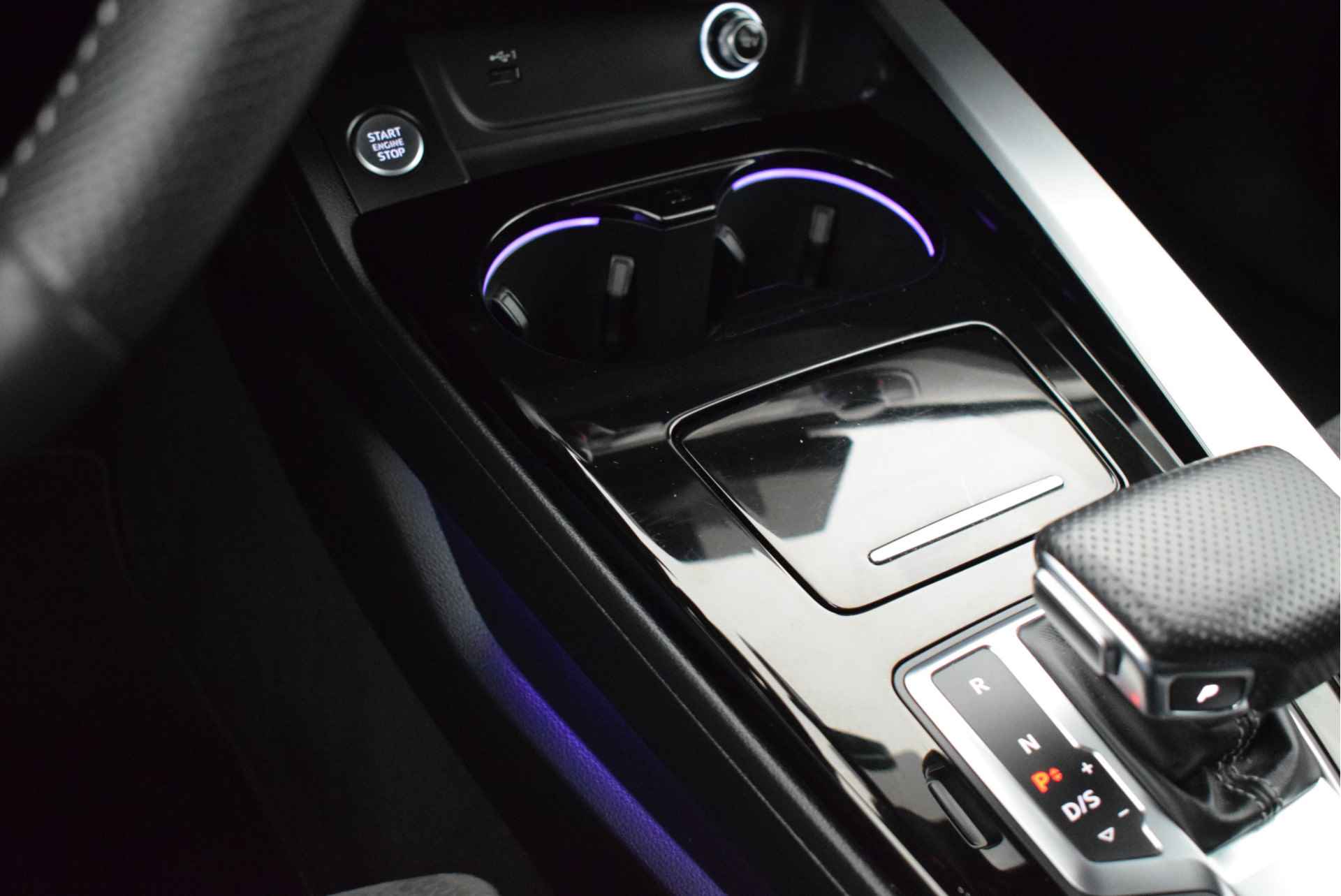 Audi A4 Avant 35 TDI 164pk S-Tronic 2x S-Line Virtual Cockpit Stoelverwarming Camera Led Navigatie - 20/54