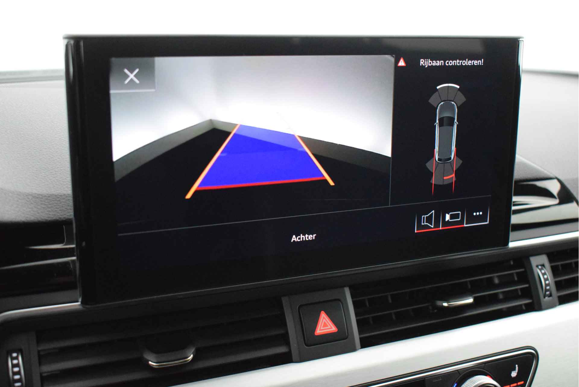 Audi A4 Avant 35 TDI 164pk S-Tronic 2x S-Line Virtual Cockpit Stoelverwarming Camera Led Navigatie - 22/54