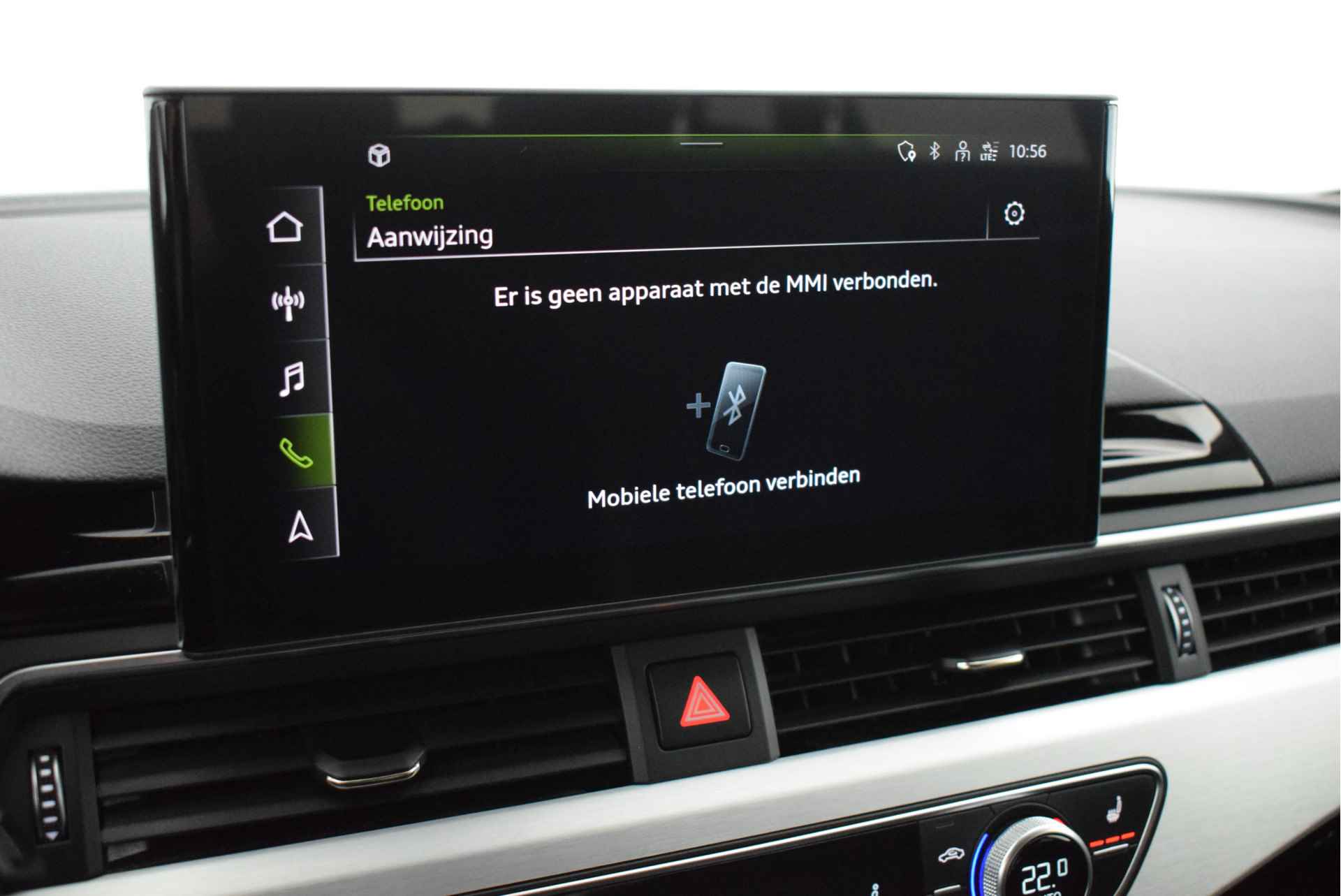 Audi A4 Avant 35 TDI 164pk S-Tronic 2x S-Line Virtual Cockpit Stoelverwarming Camera Led Navigatie - 23/54