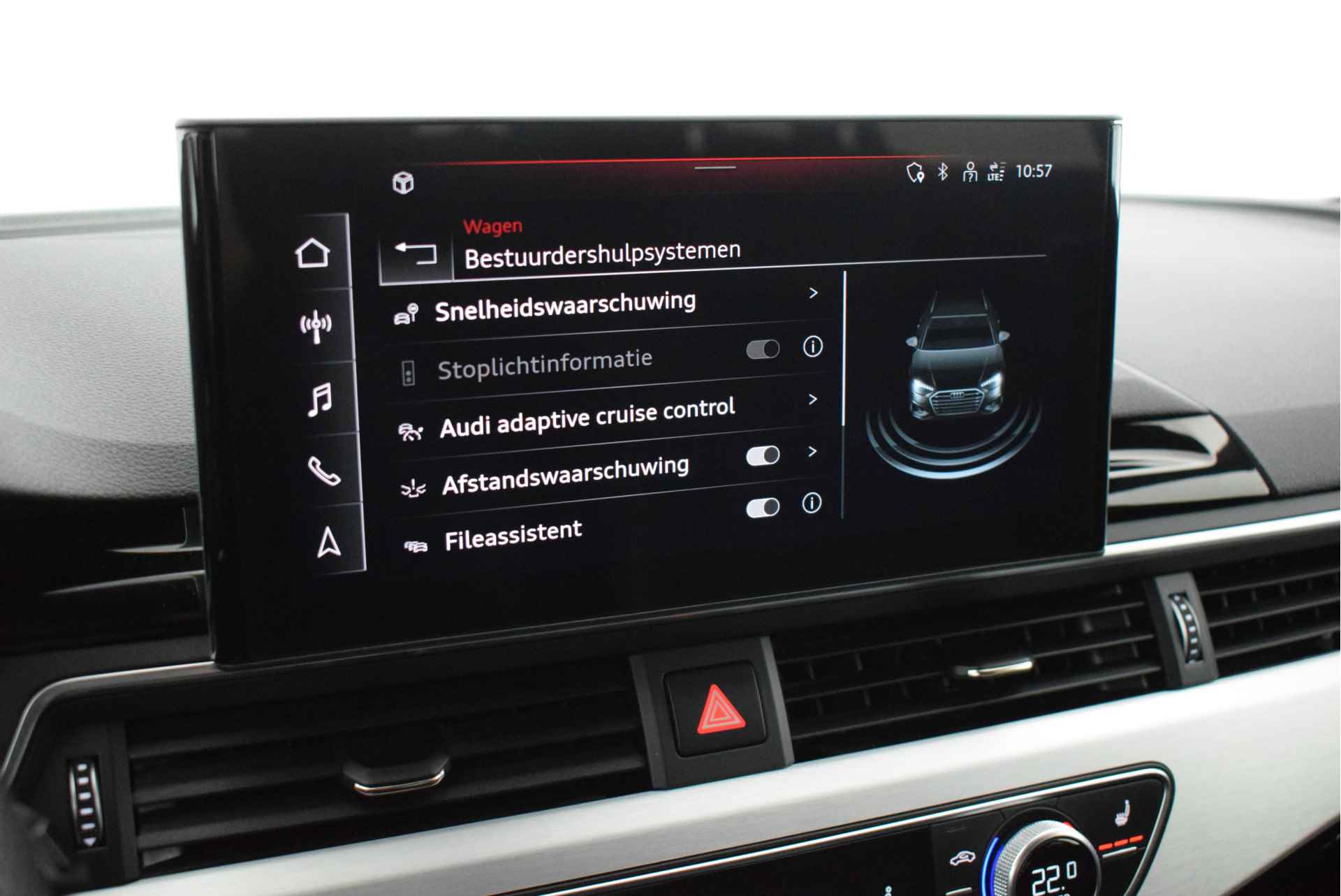 Audi A4 Avant 35 TDI 164pk S-Tronic 2x S-Line Virtual Cockpit Stoelverwarming Camera Led Navigatie - 33/54