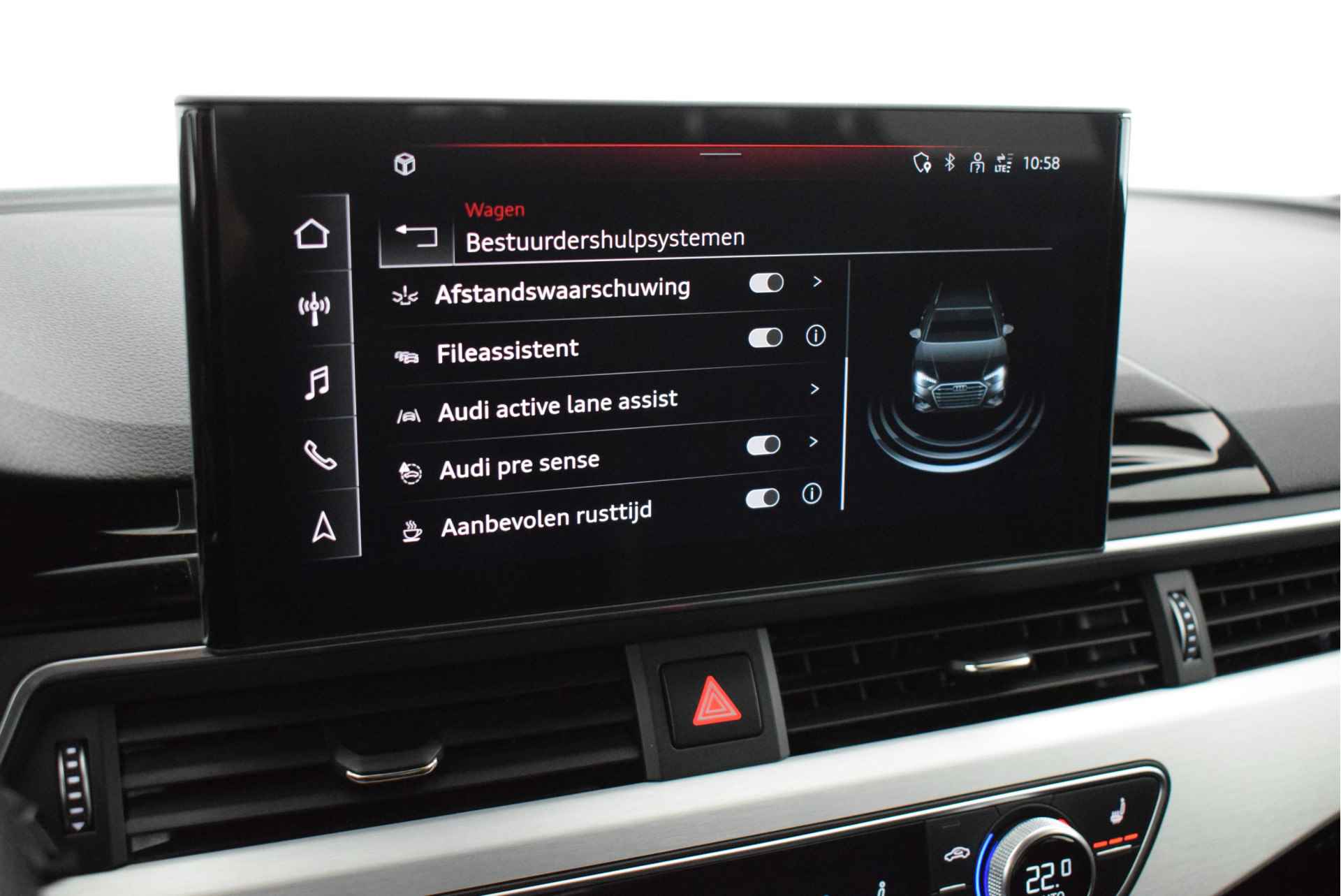 Audi A4 Avant 35 TDI 164pk S-Tronic 2x S-Line Virtual Cockpit Stoelverwarming Camera Led Navigatie - 34/54