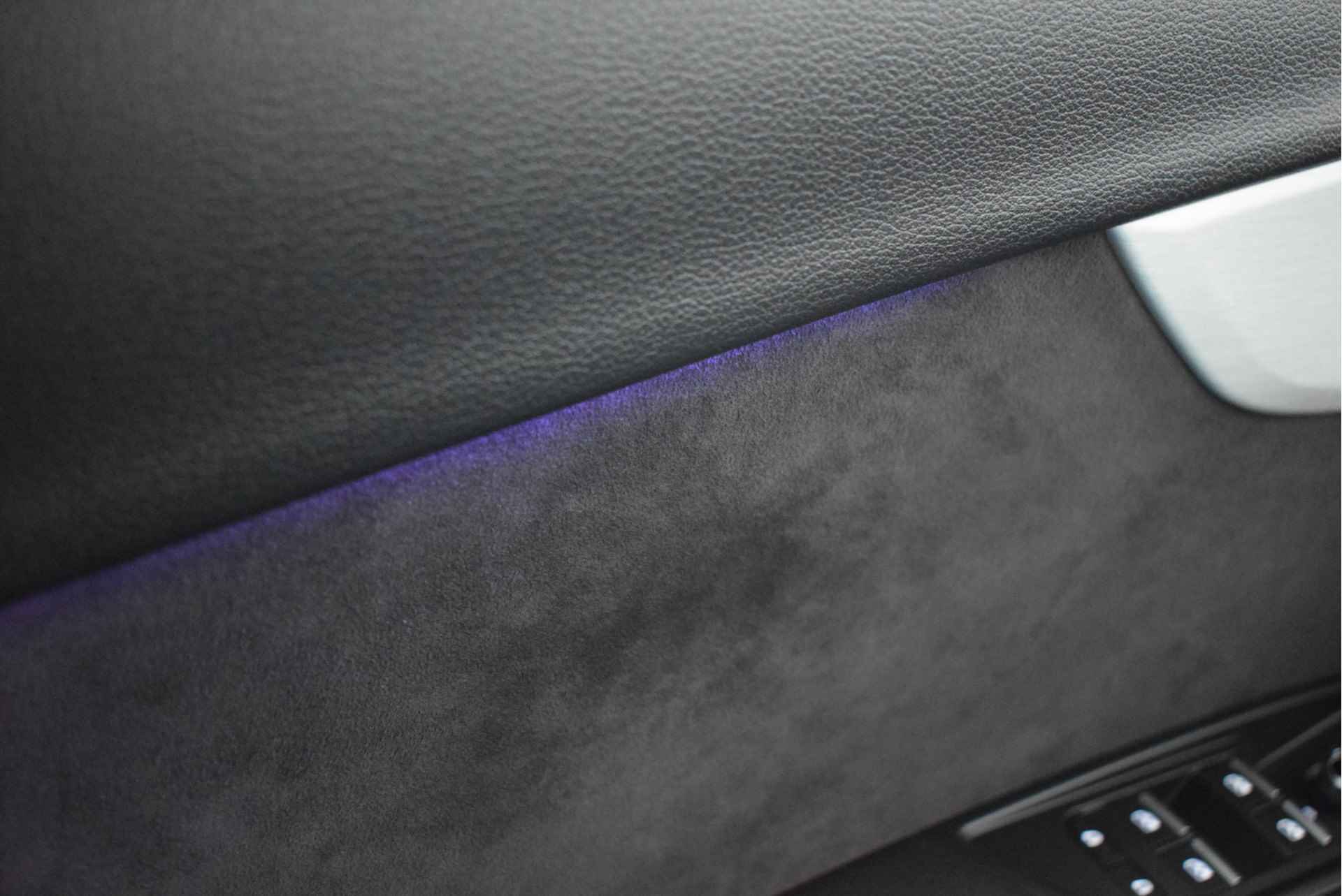 Audi A4 Avant 35 TDI 164pk S-Tronic 2x S-Line Virtual Cockpit Stoelverwarming Camera Led Navigatie - 37/54