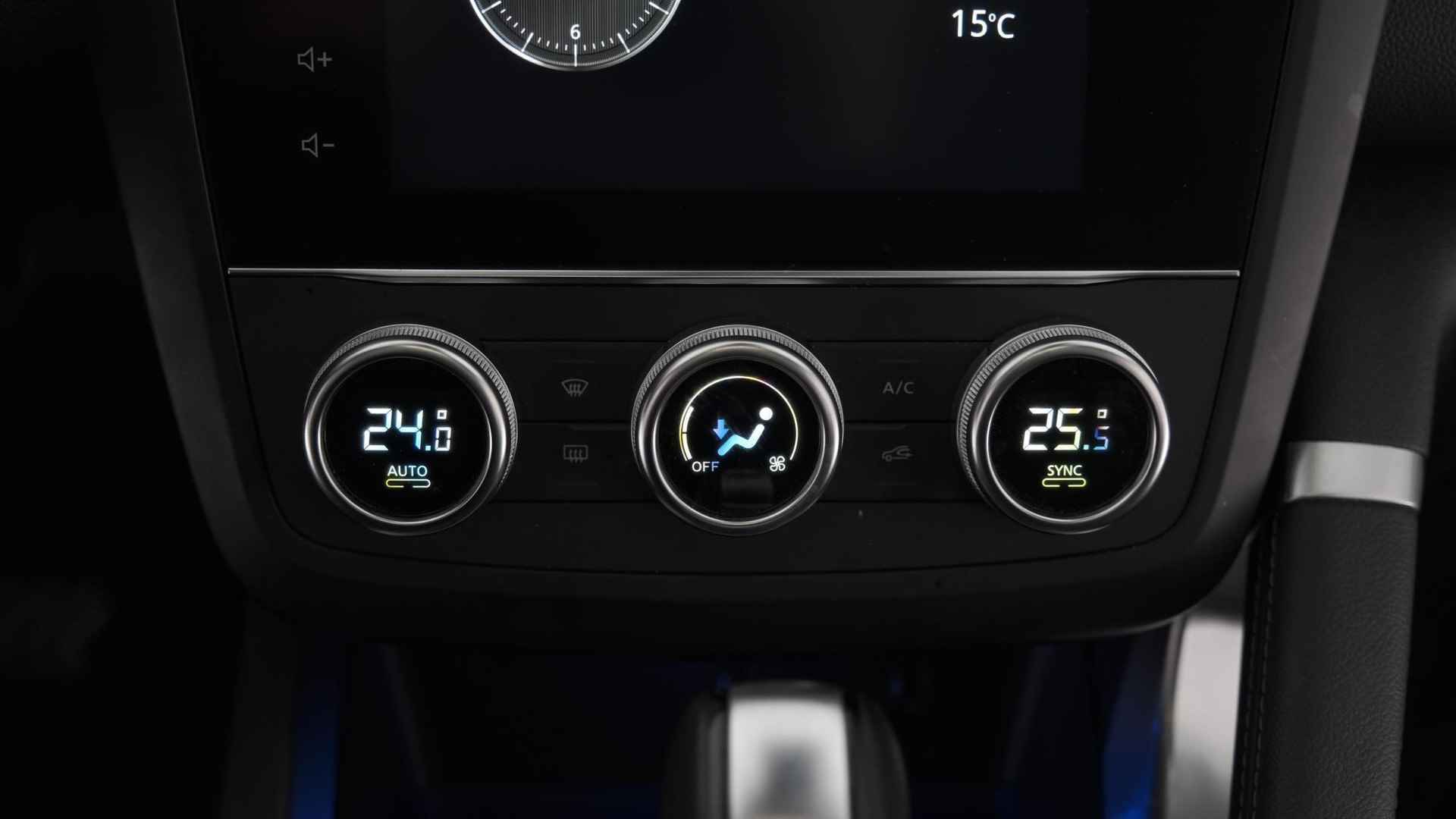 Renault Kadjar TCe 140 EDC Intens | Camera | Cruise Control Adaptief | Panoramadak | Stoelverwarming | Navigatie - 33/58
