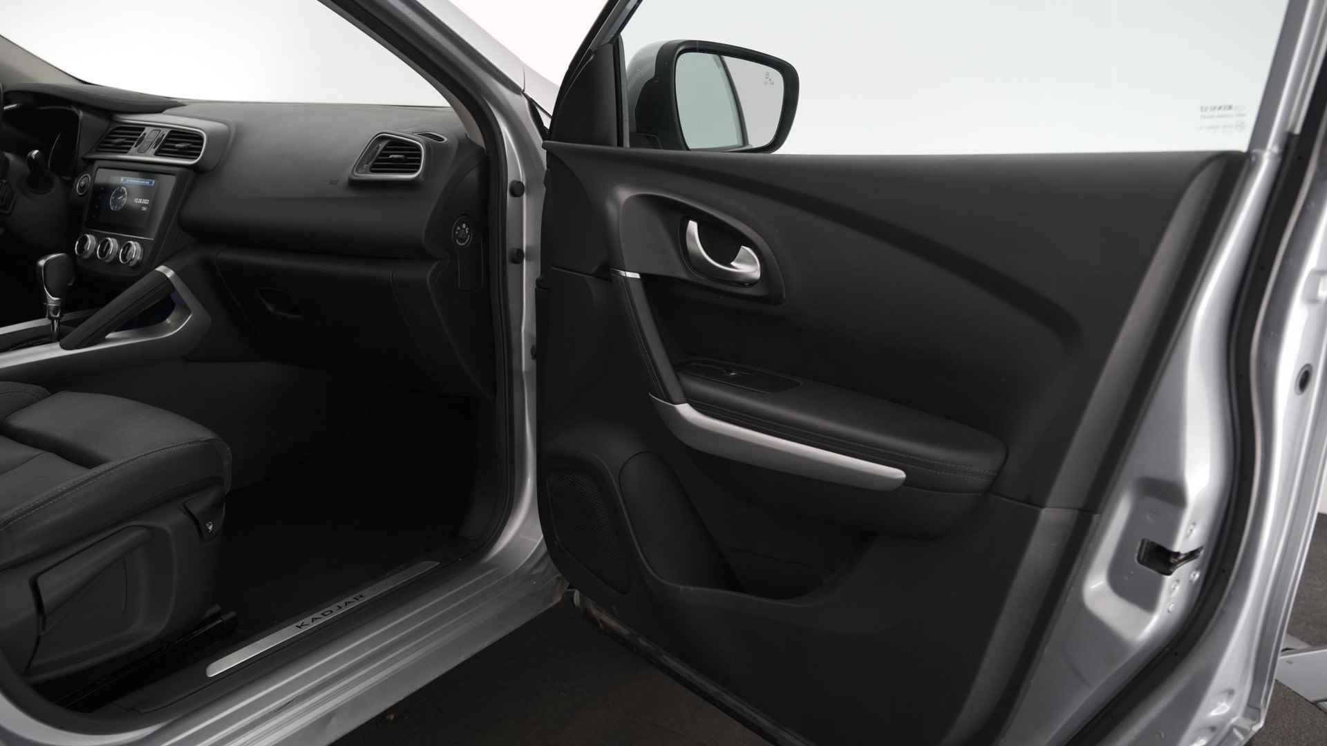 Renault Kadjar TCe 140 EDC Intens | Camera | Cruise Control Adaptief | Panoramadak | Stoelverwarming | Navigatie - 46/58