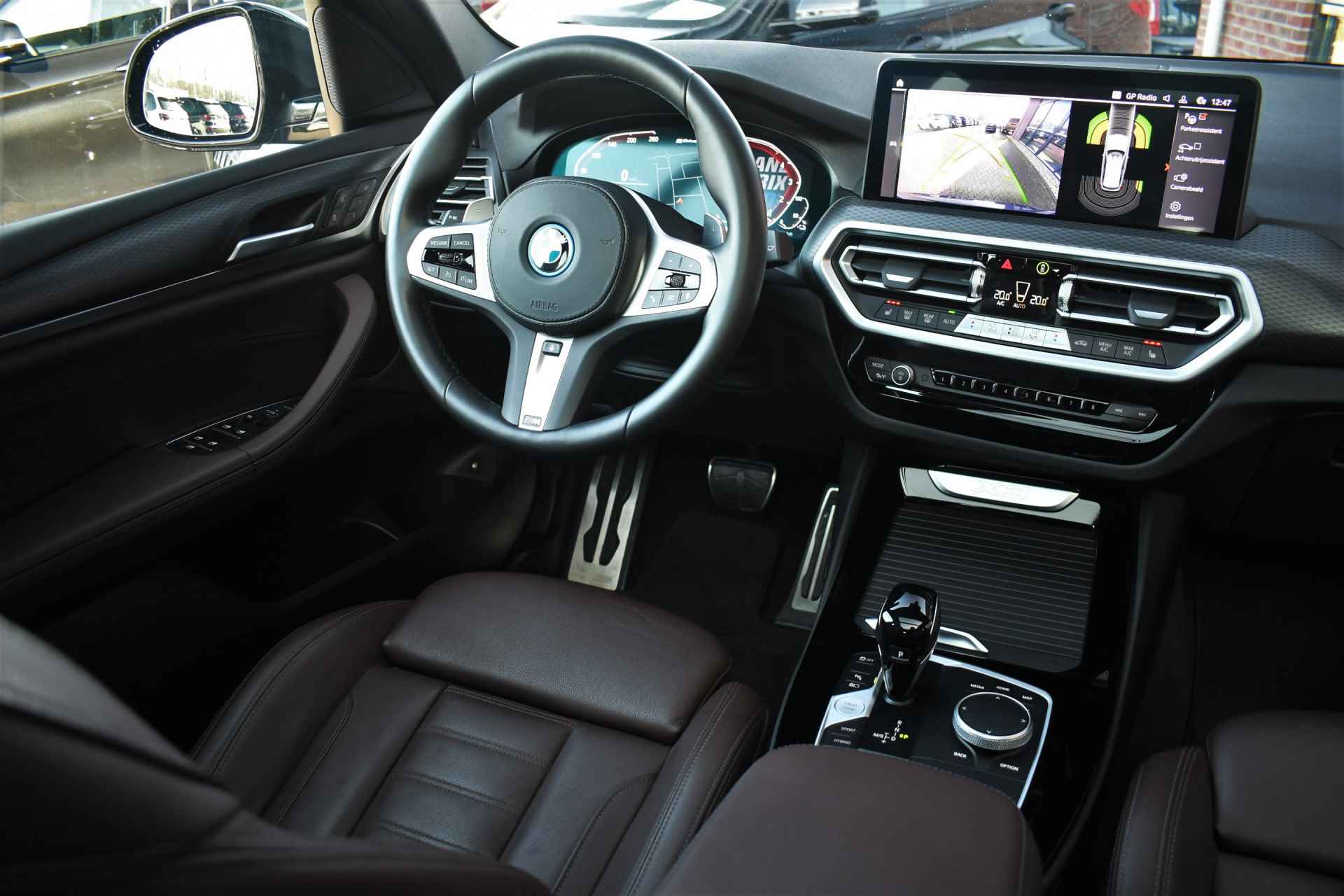 BMW X3 xDrive30e M-Sport Pano Trekh El-zetel Camera Gesture - 3/90