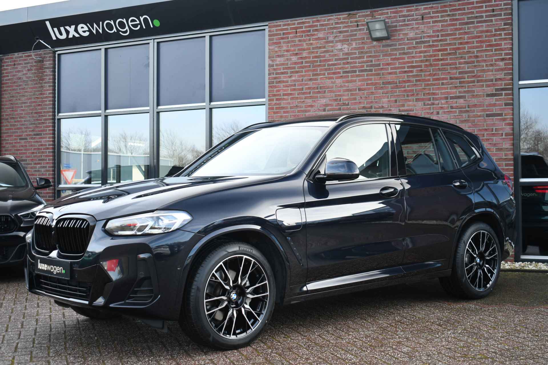 BMW X3 xDrive30e M-Sport Pano Trekh El-zetel Camera Gesture - 41/90