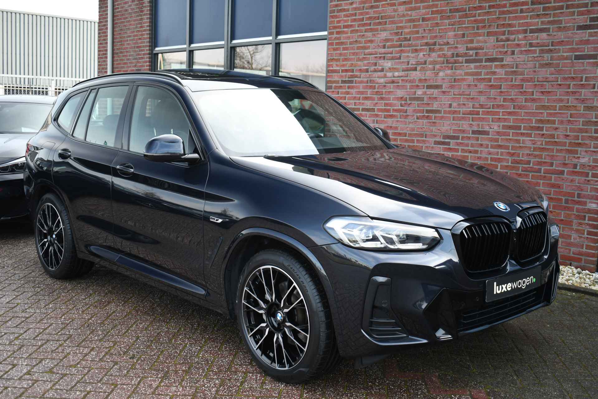 BMW X3 xDrive30e M-Sport Pano Trekh El-zetel Camera Gesture - 61/90