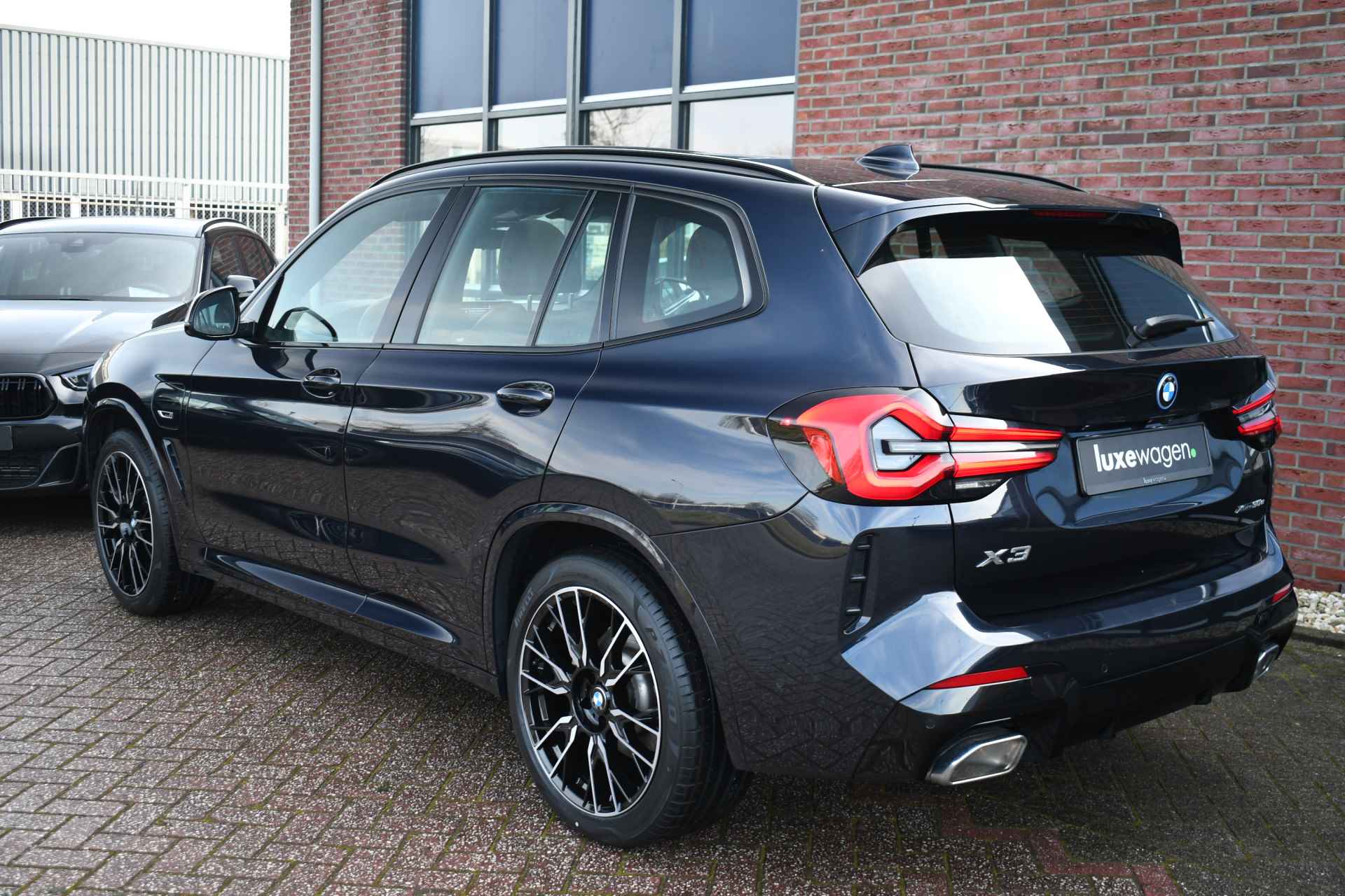 BMW X3 xDrive30e M-Sport Pano Trekh El-zetel Camera Gesture - 62/90