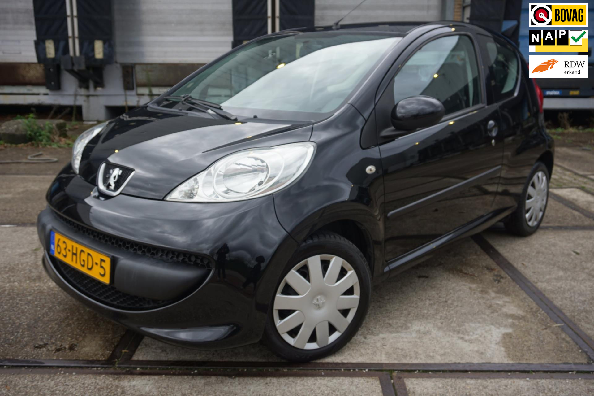 Peugeot 107 1.0-12V XS * Airco *