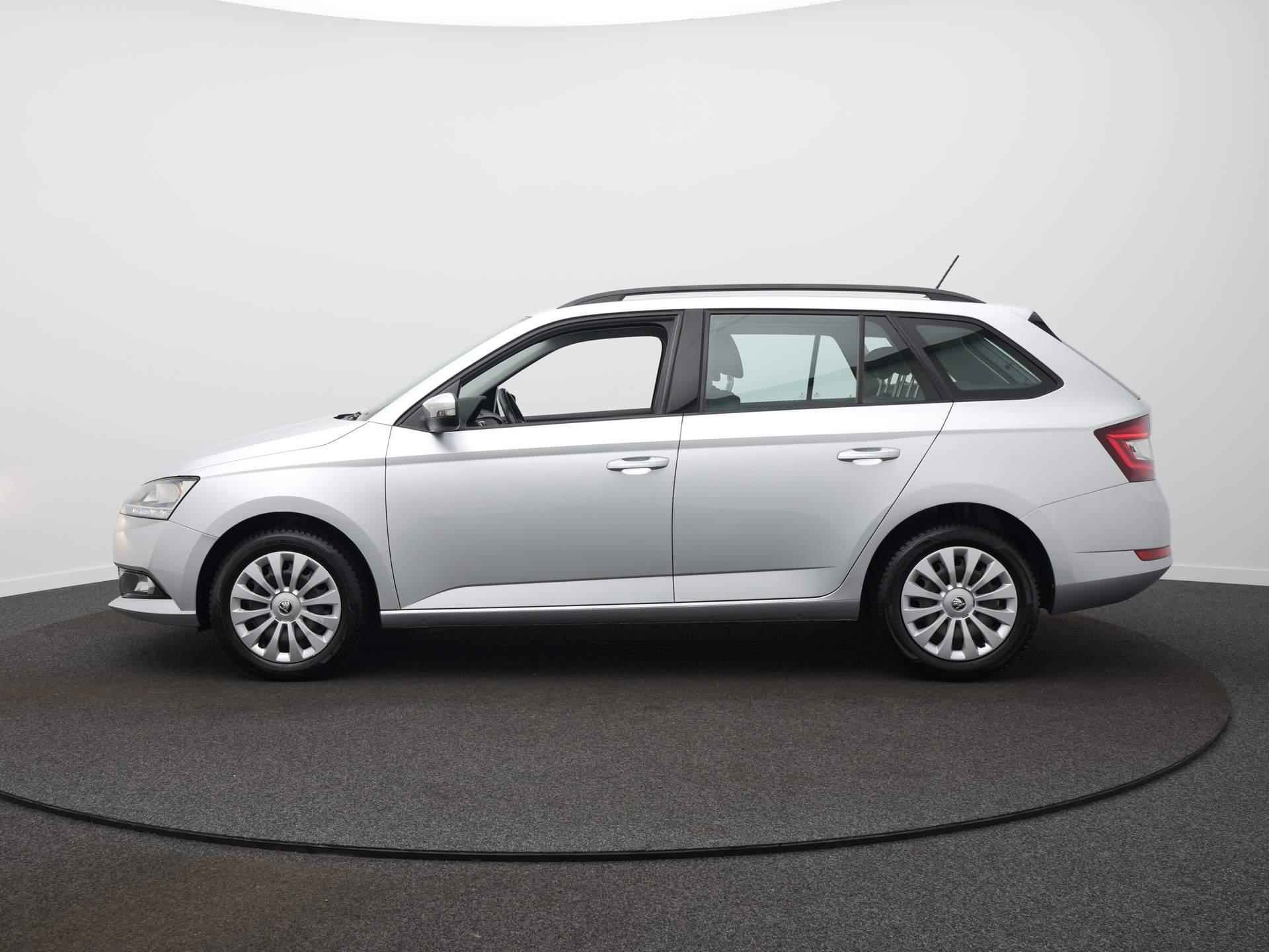 Skoda Fabia Combi 1.0 TSI Ambition Trekhaak - Navigatie - Cruise - Airco - 8/29