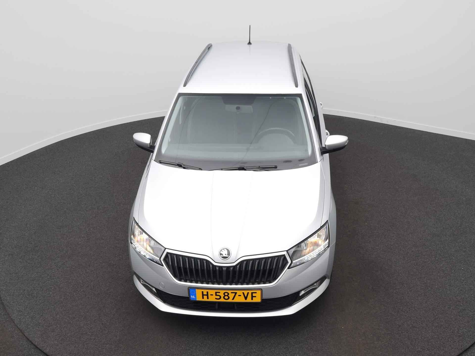 Skoda Fabia Combi 1.0 TSI Ambition Trekhaak - Navigatie - Cruise - Airco - 11/29