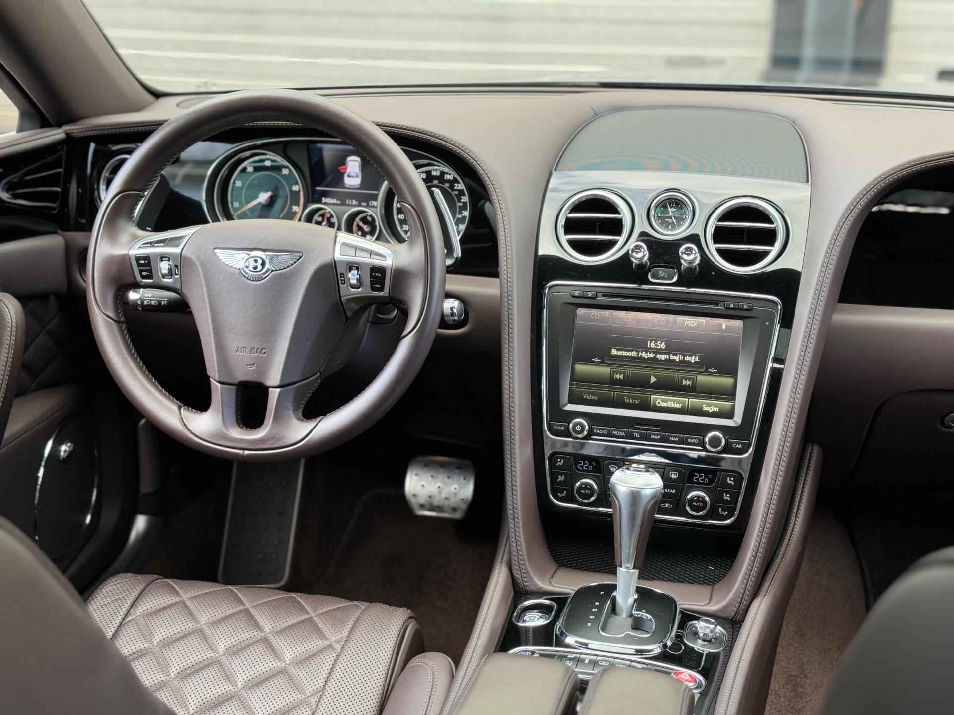 Bentley Flying Spur 4.0 V8S|Uniek|Adaptive cruise|Massage|Luxe leder|Koelkast|Stoel koeling+verwarming|Luxe|Dealeronderhouden - 45/80