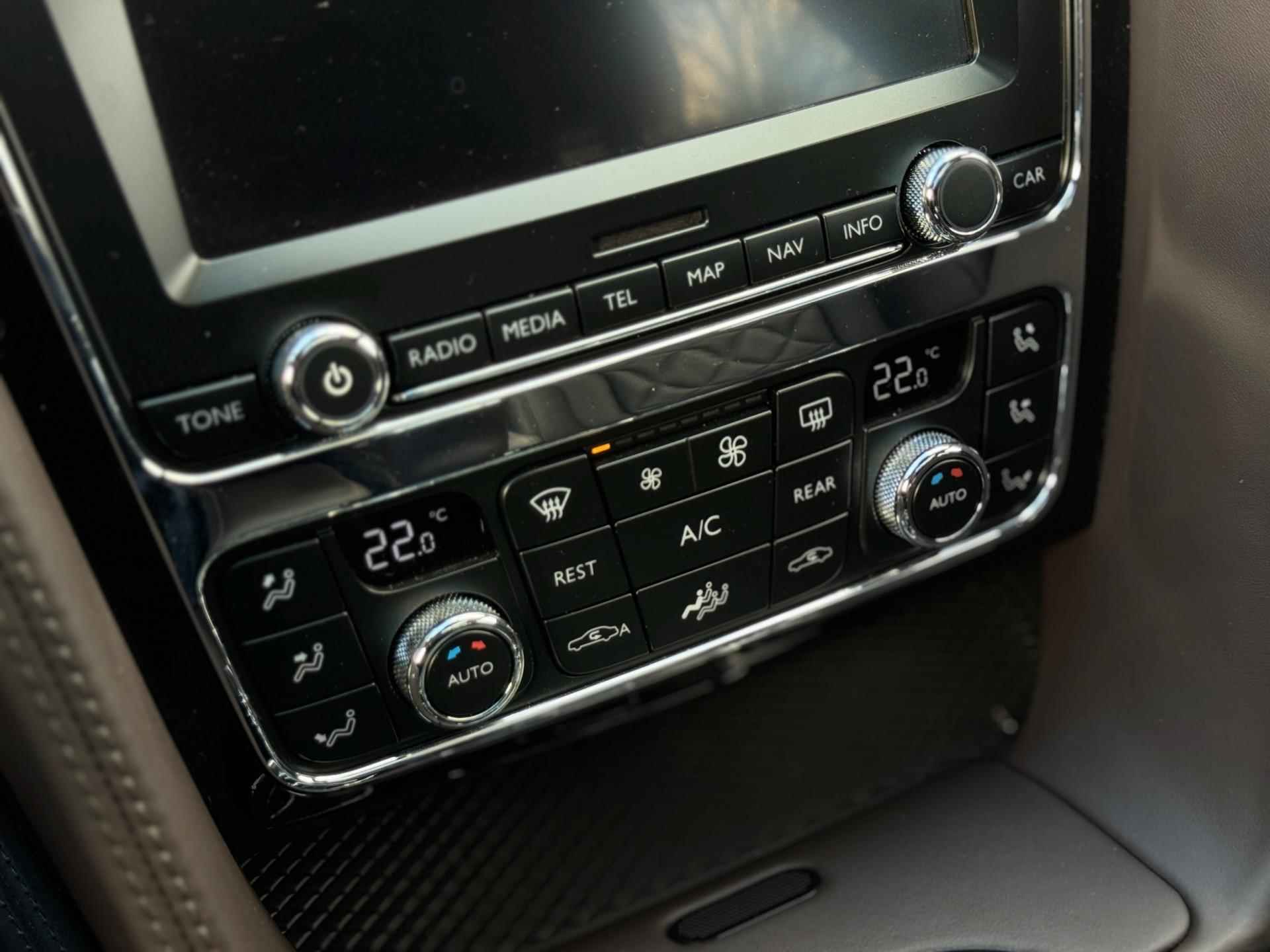 Bentley Flying Spur 4.0 V8S|Uniek|Adaptive cruise|Massage|Luxe leder|Koelkast|Stoel koeling+verwarming|Luxe|Dealeronderhouden - 62/80