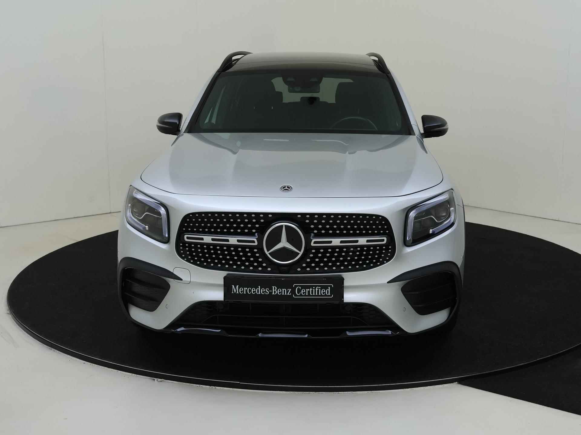 Mercedes-Benz GLB 200 Premium Plus / Stoelverwarming / 360Graden-Camera / Memory-Stoelen / Panaroma-schuifdak / - 9/33