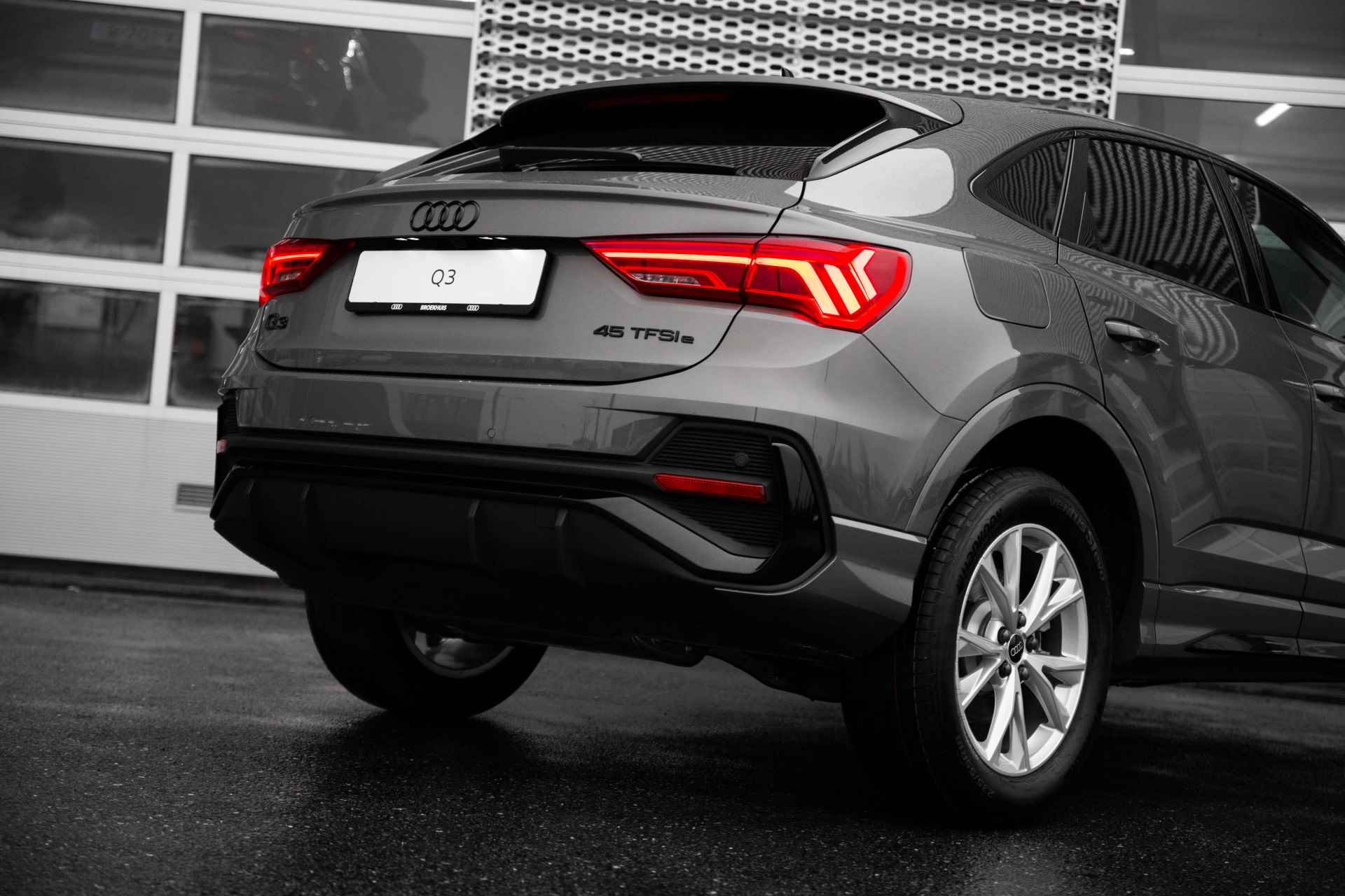 Audi Q3 Sportback 45 TFSI e S Edition | Leder | Adaptive cruise | Keyless | Stoelverwarming | Ambient plus - 20/59