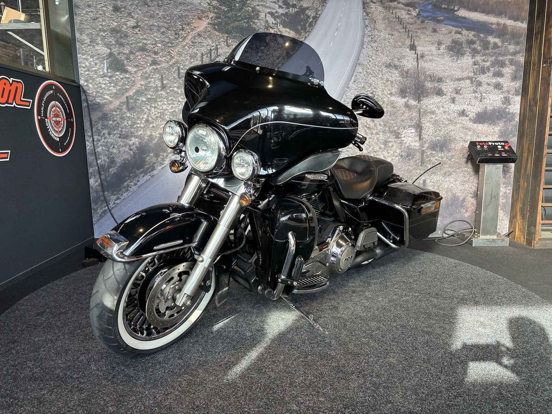 Harley-Davidson FLHTK ELECTRA GLIDE ULTRA LIMI - 8/11