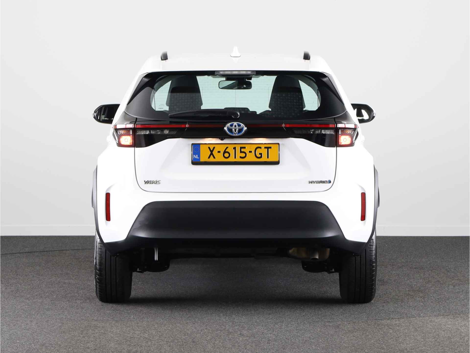 Toyota Yaris Cross 1.5 Hybrid Active | Camera | Cruise Control Adaptief | LM velgen | Climate Control | Max Den Haag - 27/41