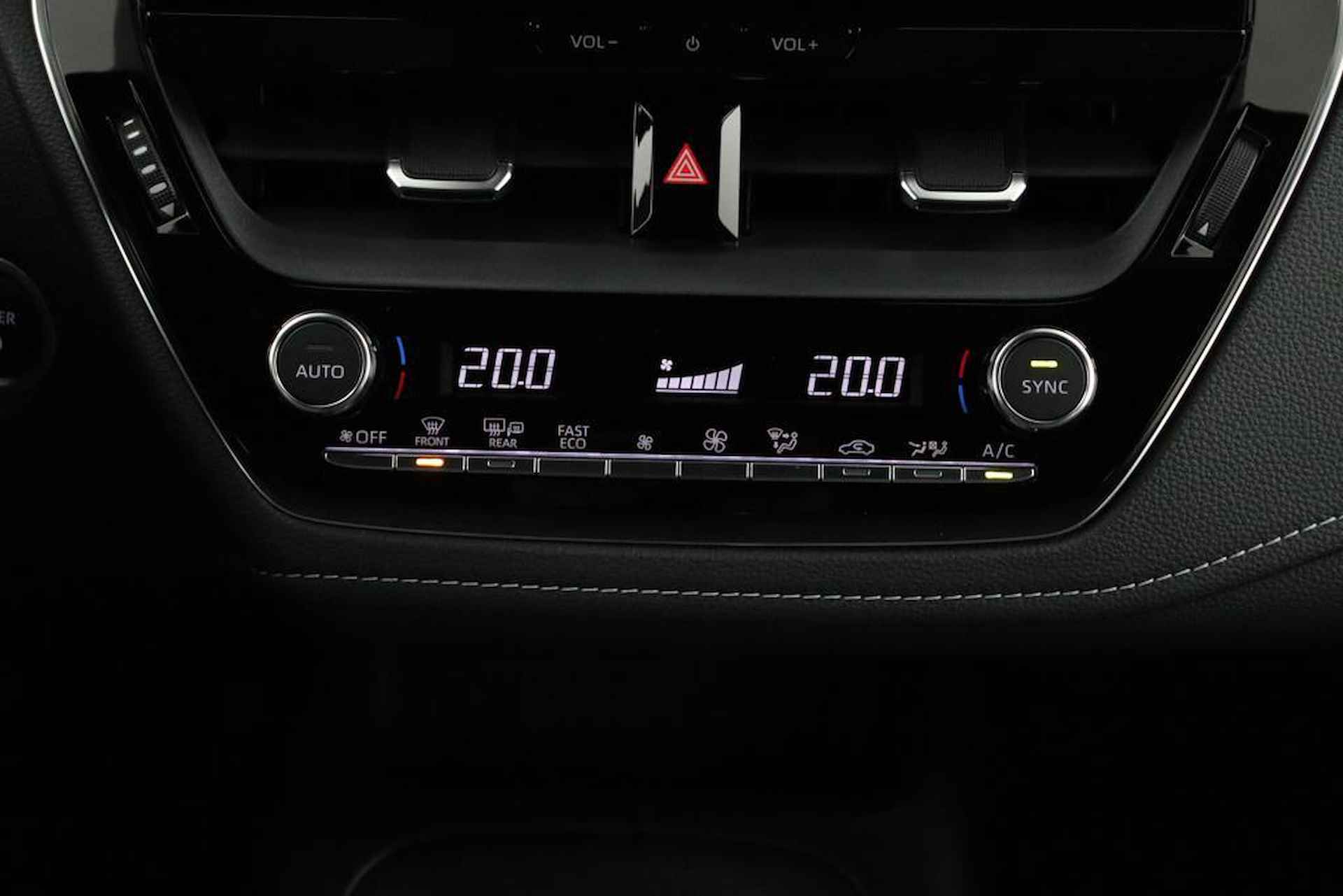 Toyota Corolla Touring Sports 1.8 Hybrid Active | Apple Carplay/Android Auto | - 7/44