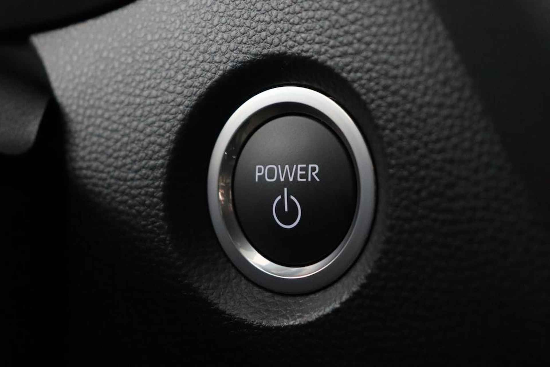 Toyota Corolla Touring Sports 1.8 Hybrid Active | Apple Carplay/Android Auto | - 42/44