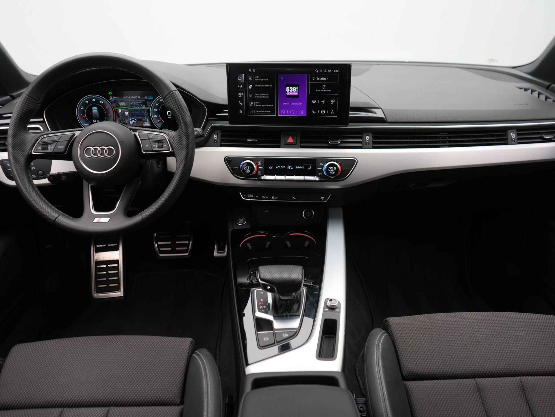 Audi A4 Avant 35 TFSI S edition Competition S-Line - Navigatie - Clima - Navigatie - 12/55