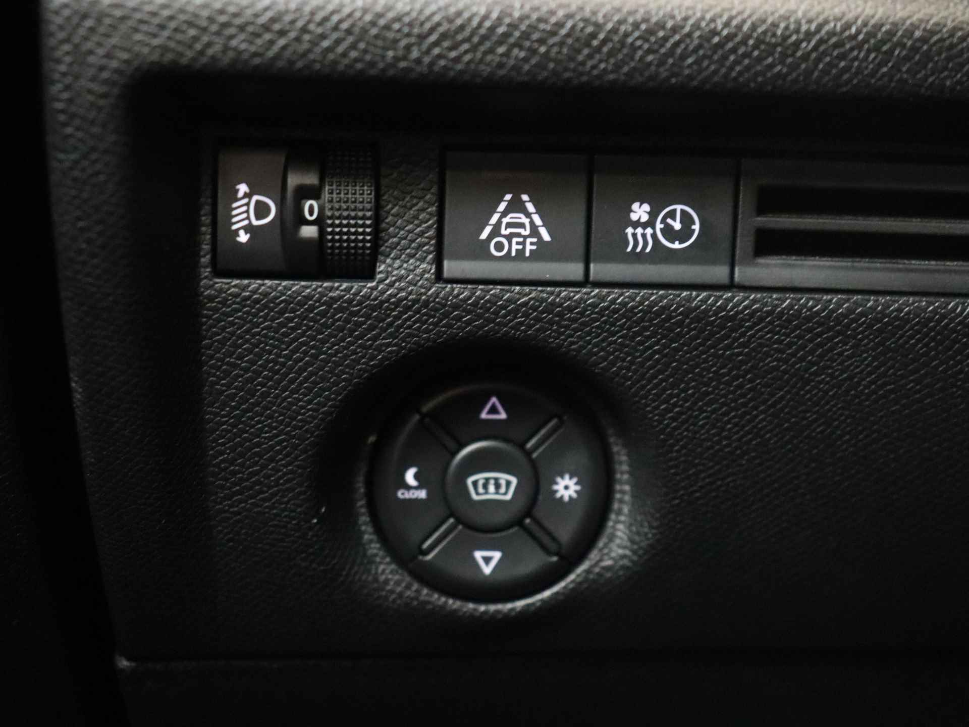 Citroën Ë-C4 Feel Pack 50 kWh | Keyless entry/start - 27/45