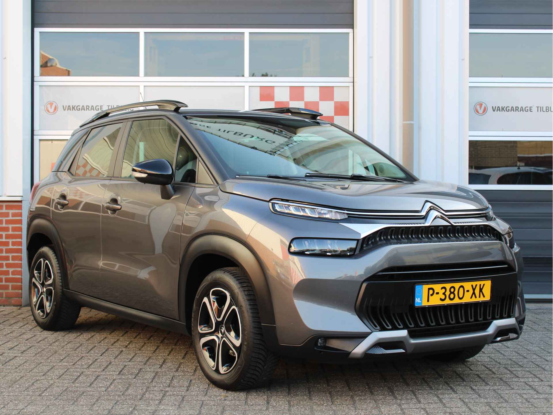 Citroën C3 Aircross 1.2 PureTech Feel 110PK /NAVI/LED/Lane assist/Apple carplay/Cruise control/Climate/CV/Bluetooth/ISOFIX/DAB+/NAP! 1e eig! - 5/42