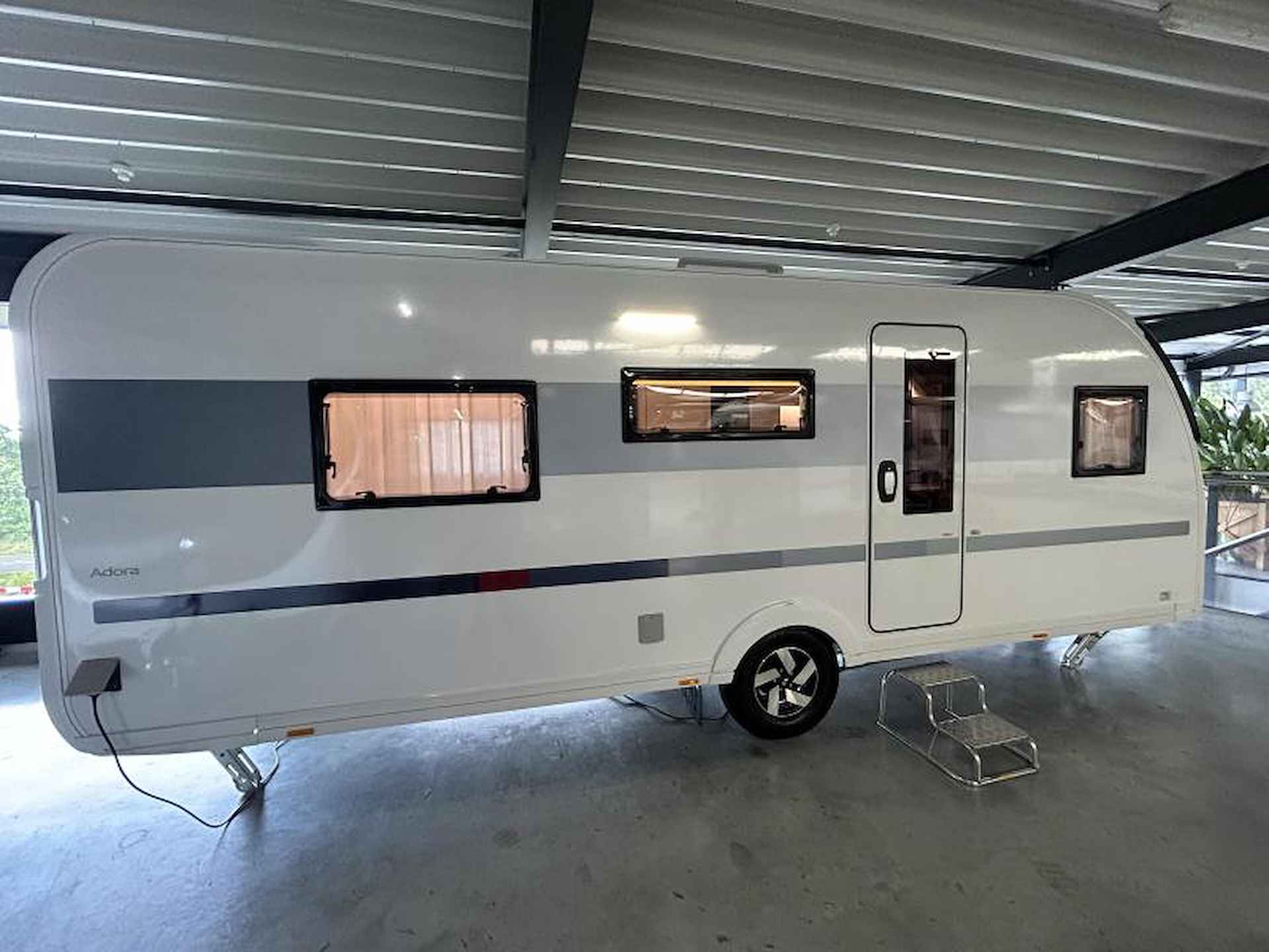 Adria Adora 593 UP €2.000,- KORTING! - 5/18