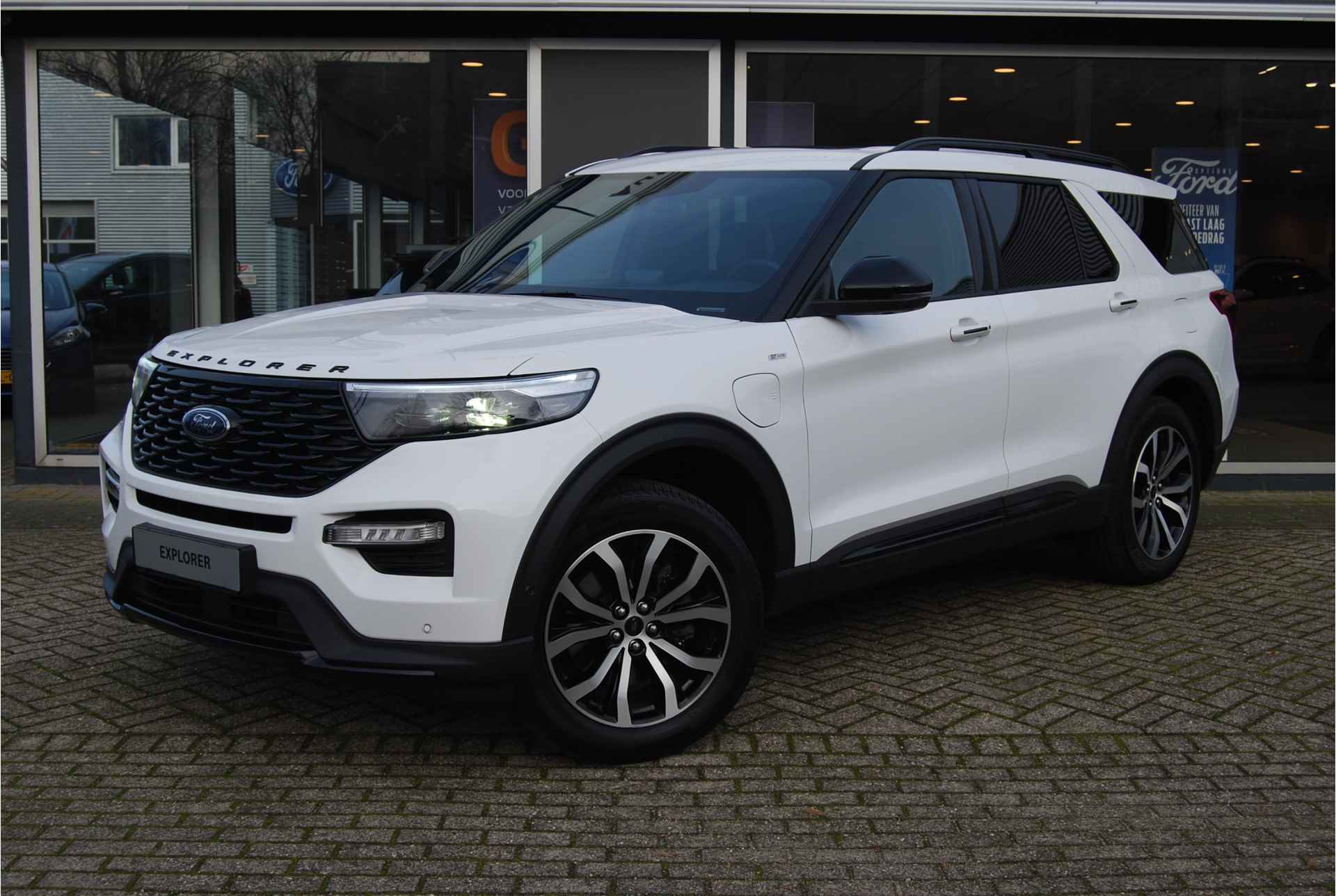 Ford Explorer 3.0 V6 EcoBoost PHEV ST-Line 457pk 7-ZITS PANO.DAK | TREKHAAK 2500 KG | LEDER | CAMERA 360 | STOEL VERW/KOELING - 2/56