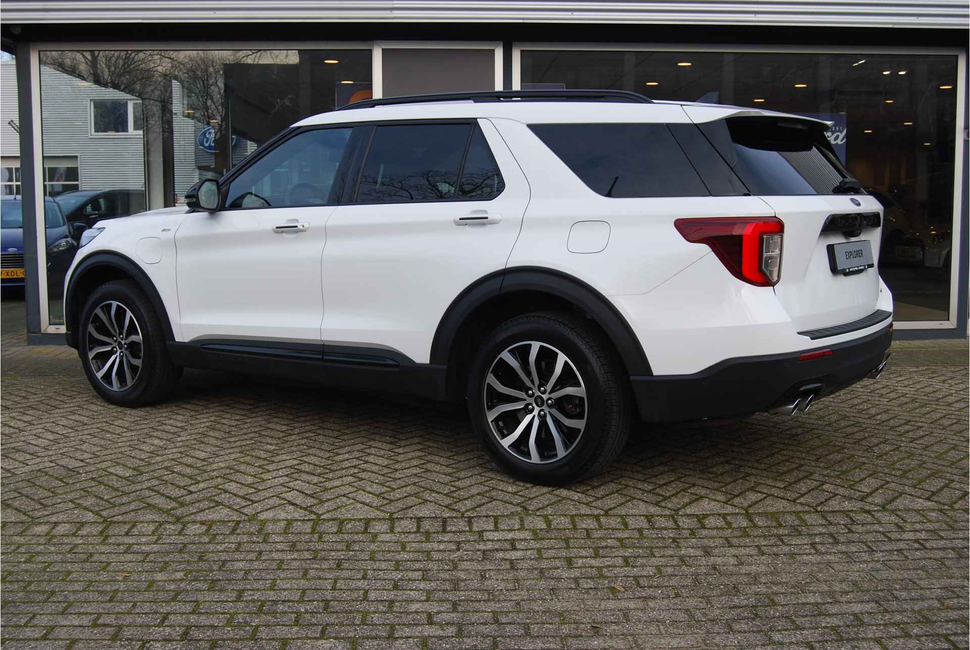 Ford Explorer 3.0 V6 EcoBoost PHEV ST-Line 457pk 7-ZITS PANO.DAK | TREKHAAK 2500 KG | LEDER | CAMERA 360 | STOEL VERW/KOELING - 6/56