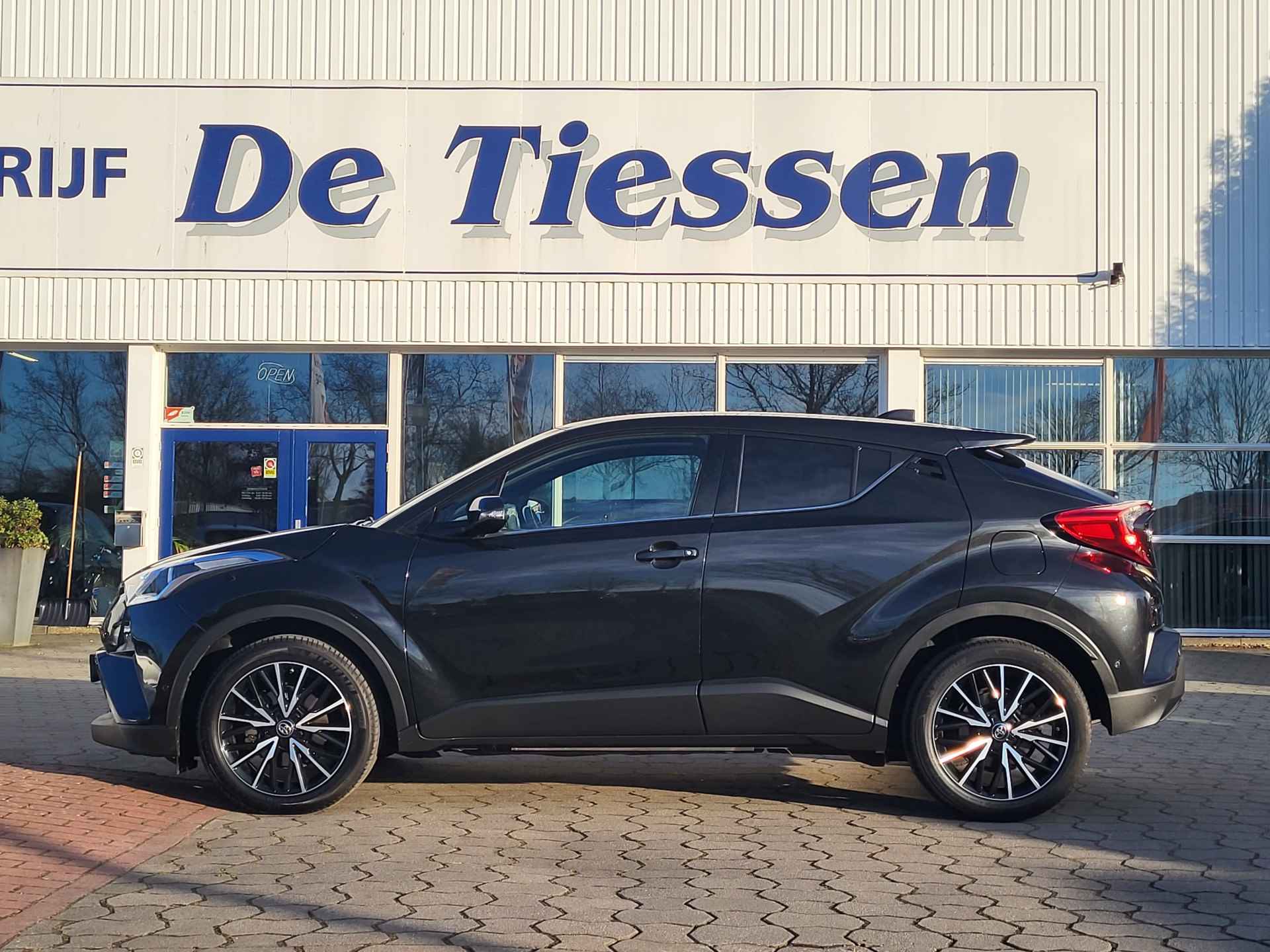 Toyota C-HR 1.2 Executive, Rijklaar met beurt & garantie! - 3/30