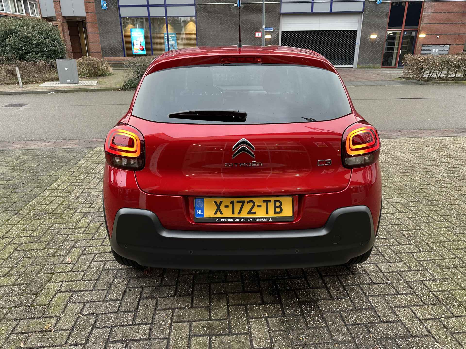 Citroën C3 1.2 PureTech Max Automaat All-in Prijs Airco/Cruise/Navi/Carplay/Camera - 4/29