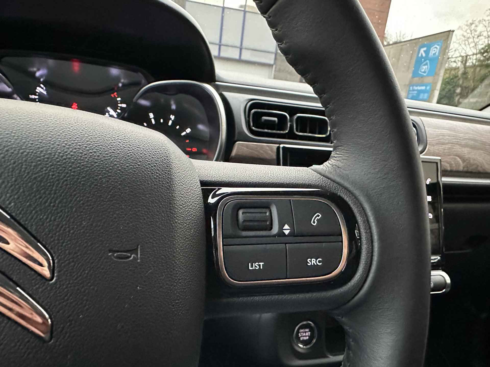 Citroën C3 1.2 PureTech Max Automaat All-in Prijs Airco/Cruise/Navi/Carplay/Camera - 13/29