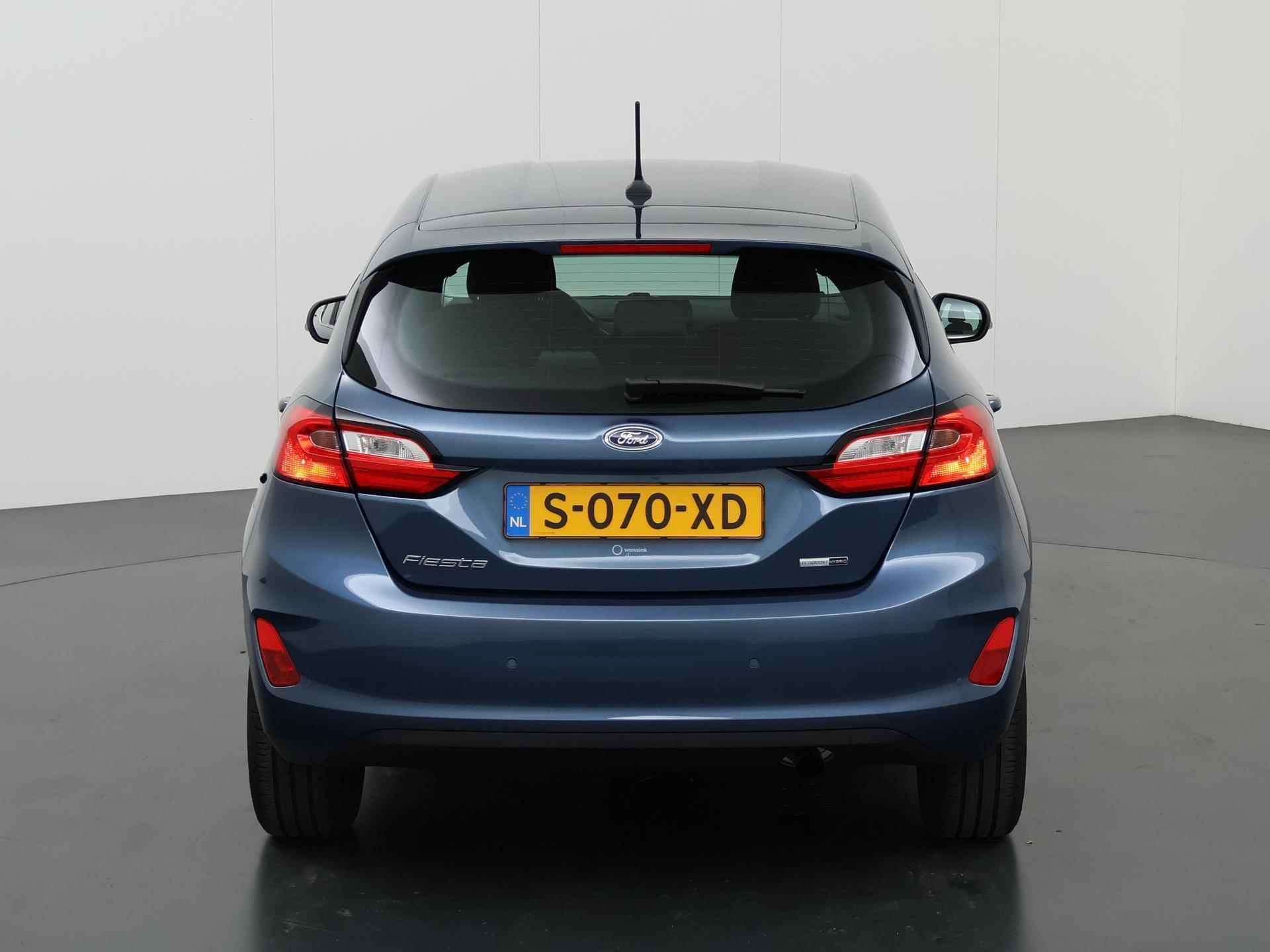 Ford Fiesta 1.0 EcoBoost Hybrid Titanium | Winterpack | Navigatie | Parkeercamera | LED Koplampen - 5/39