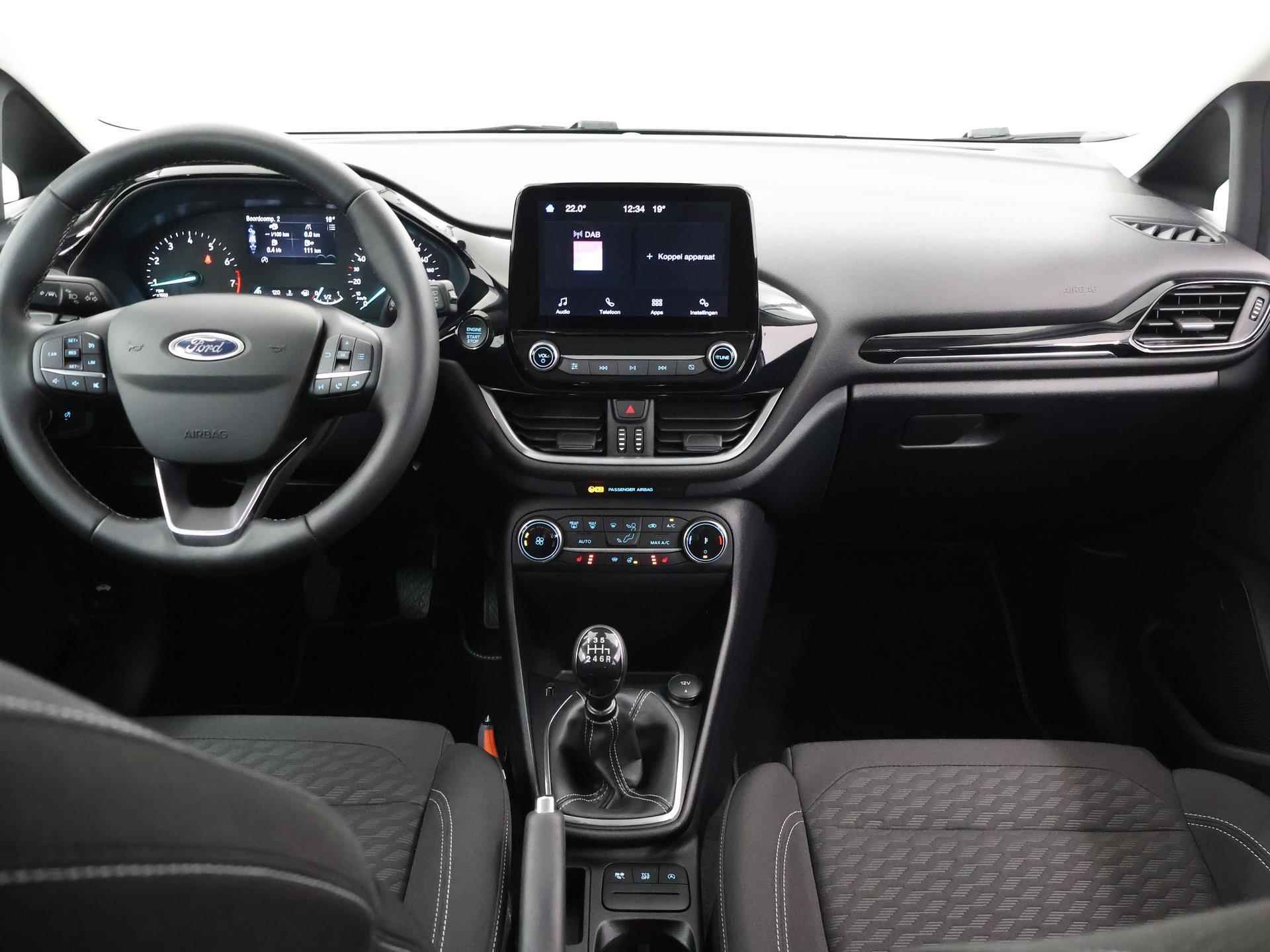 Ford Fiesta 1.0 EcoBoost Hybrid Titanium | Winterpack | Navigatie | Parkeercamera | LED Koplampen - 9/39