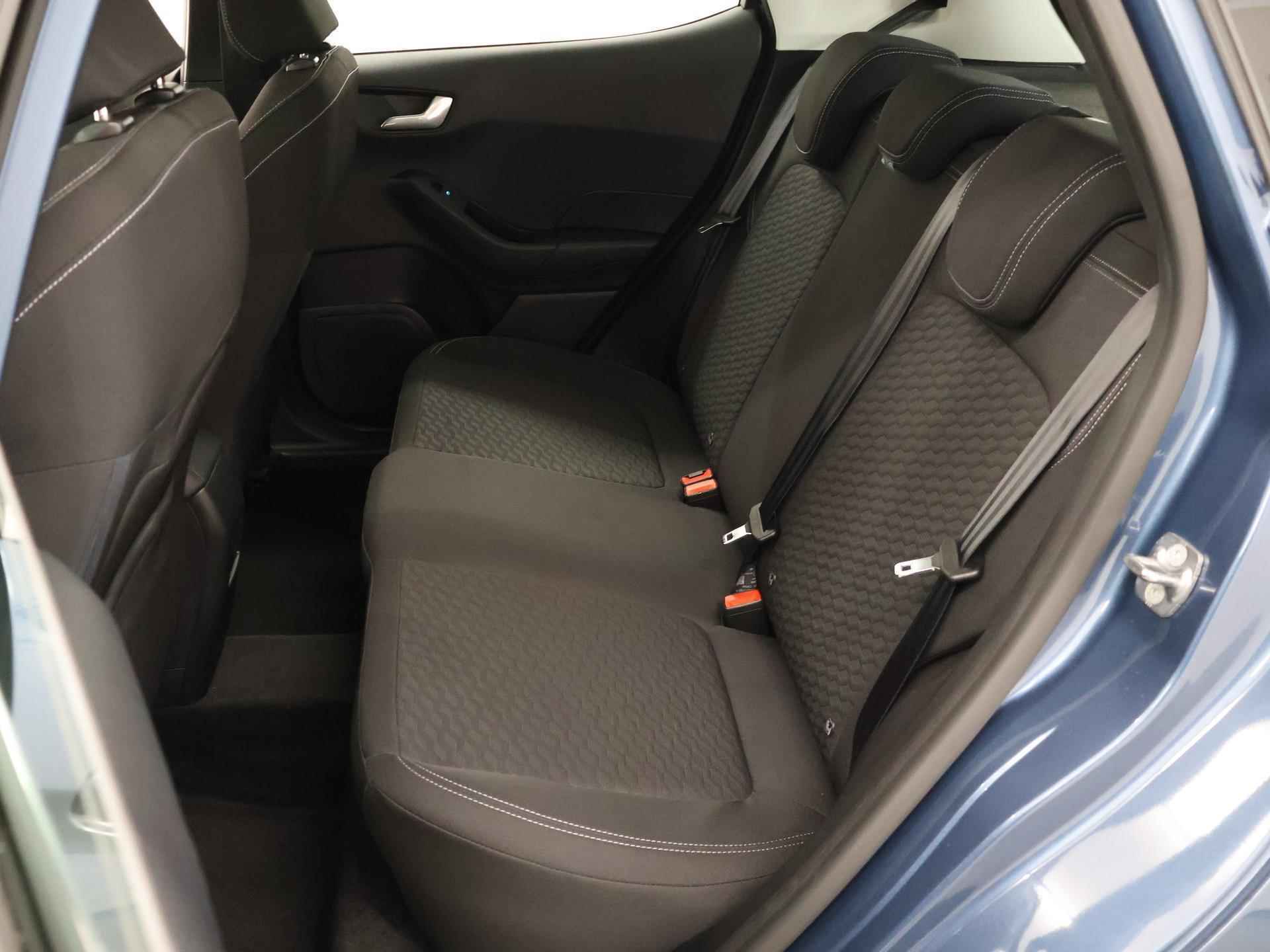 Ford Fiesta 1.0 EcoBoost Hybrid Titanium | Winterpack | Navigatie | Parkeercamera | LED Koplampen - 12/39
