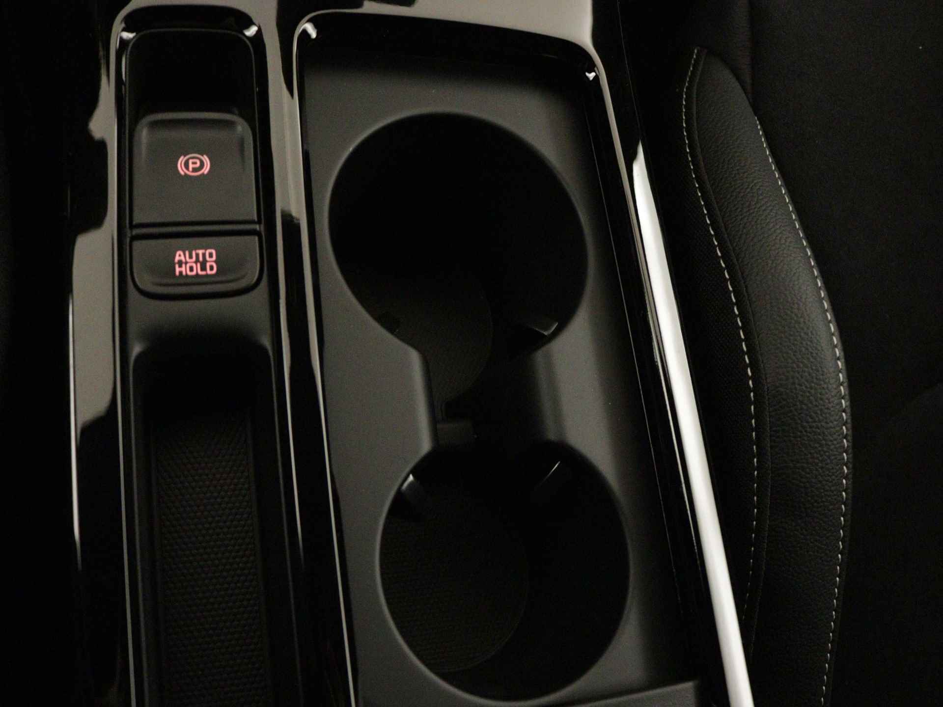 Kia ProCeed 1.0 T-GDi 120pk GT-Line | Nieuw | Uit voorraad leverbaar LM velgen NAVI 7 jaar garantie Apple Carplay/Android Auto | Adaptive Cruise Control | Lane Assist | Dodehoek Sensor | - 26/38